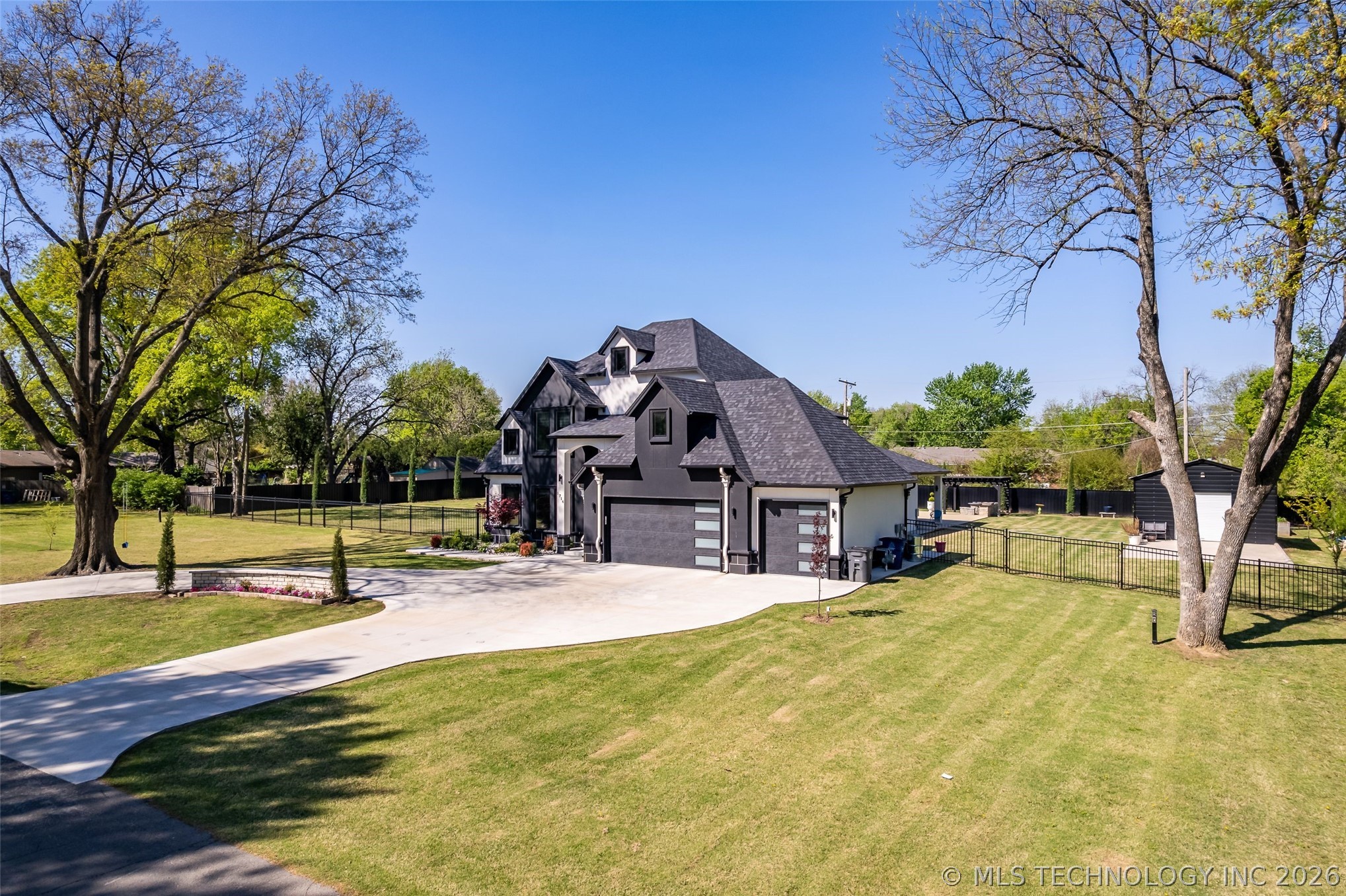 1716 S 94th Eastavenue Tulsa OK 74112