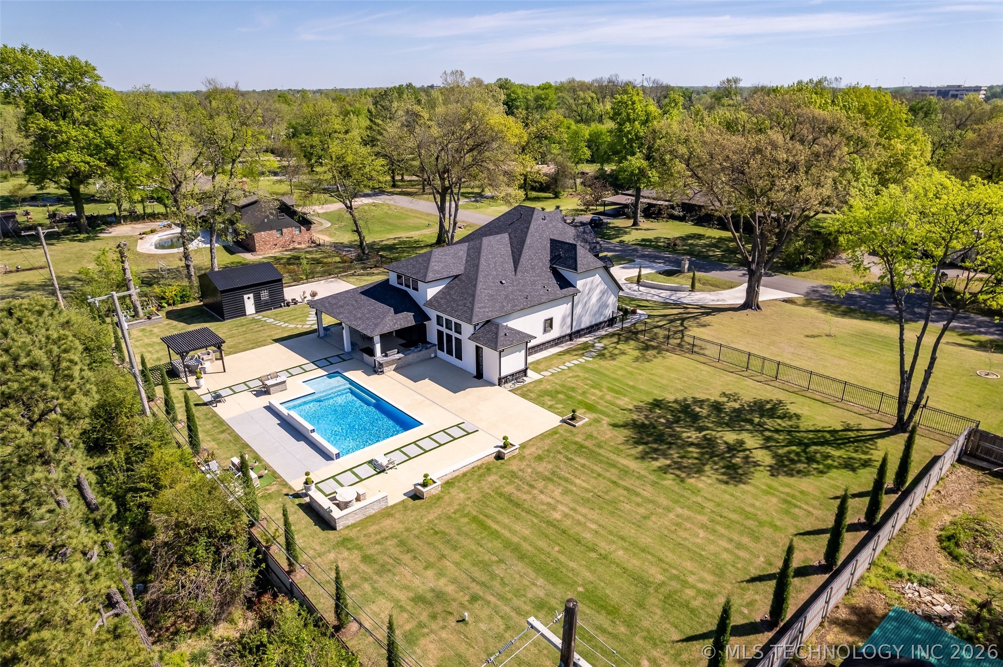 1716 S 94th Eastavenue Tulsa OK 74112
