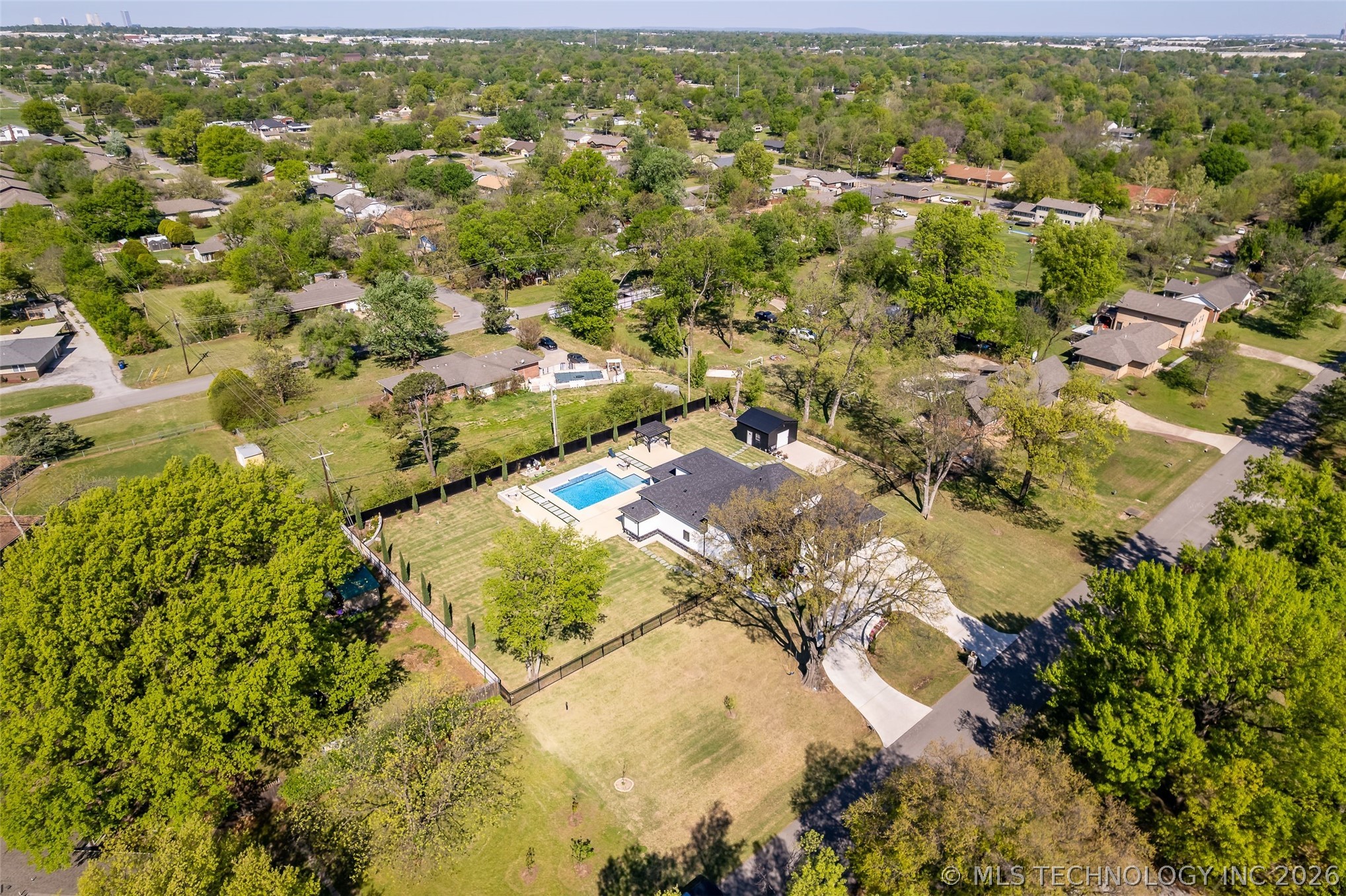 1716 S 94th Eastavenue Tulsa OK 74112