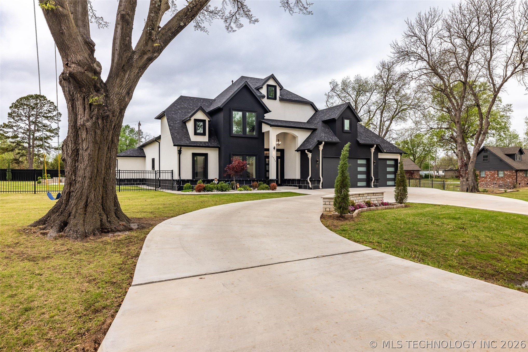 1716 S 94th Eastavenue Tulsa OK 74112