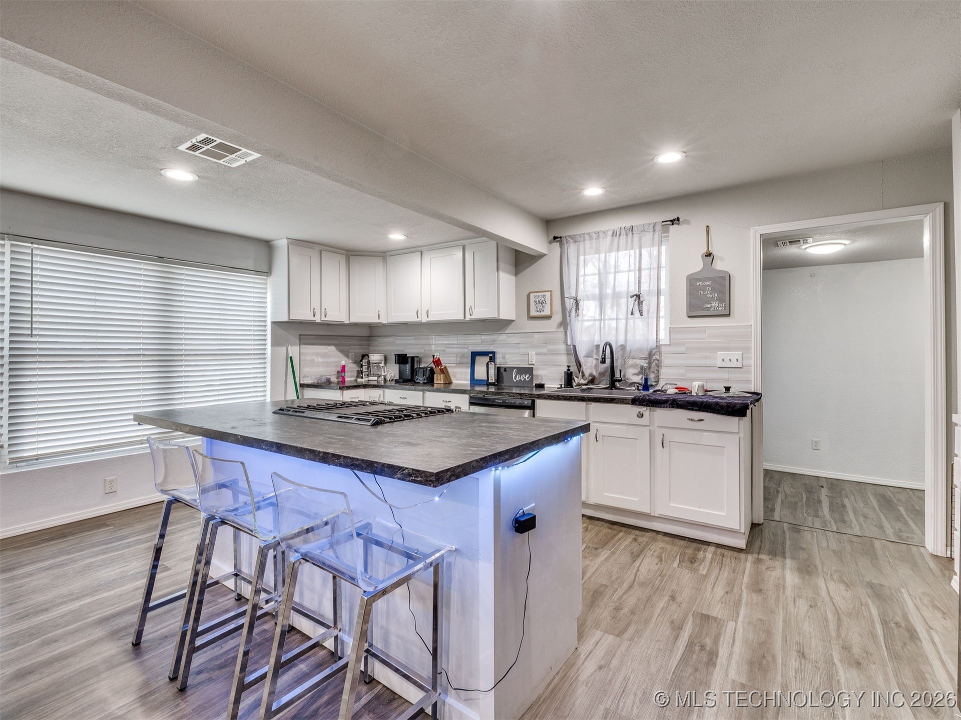228 E Mohawk Boulevard Tulsa OK 74106
