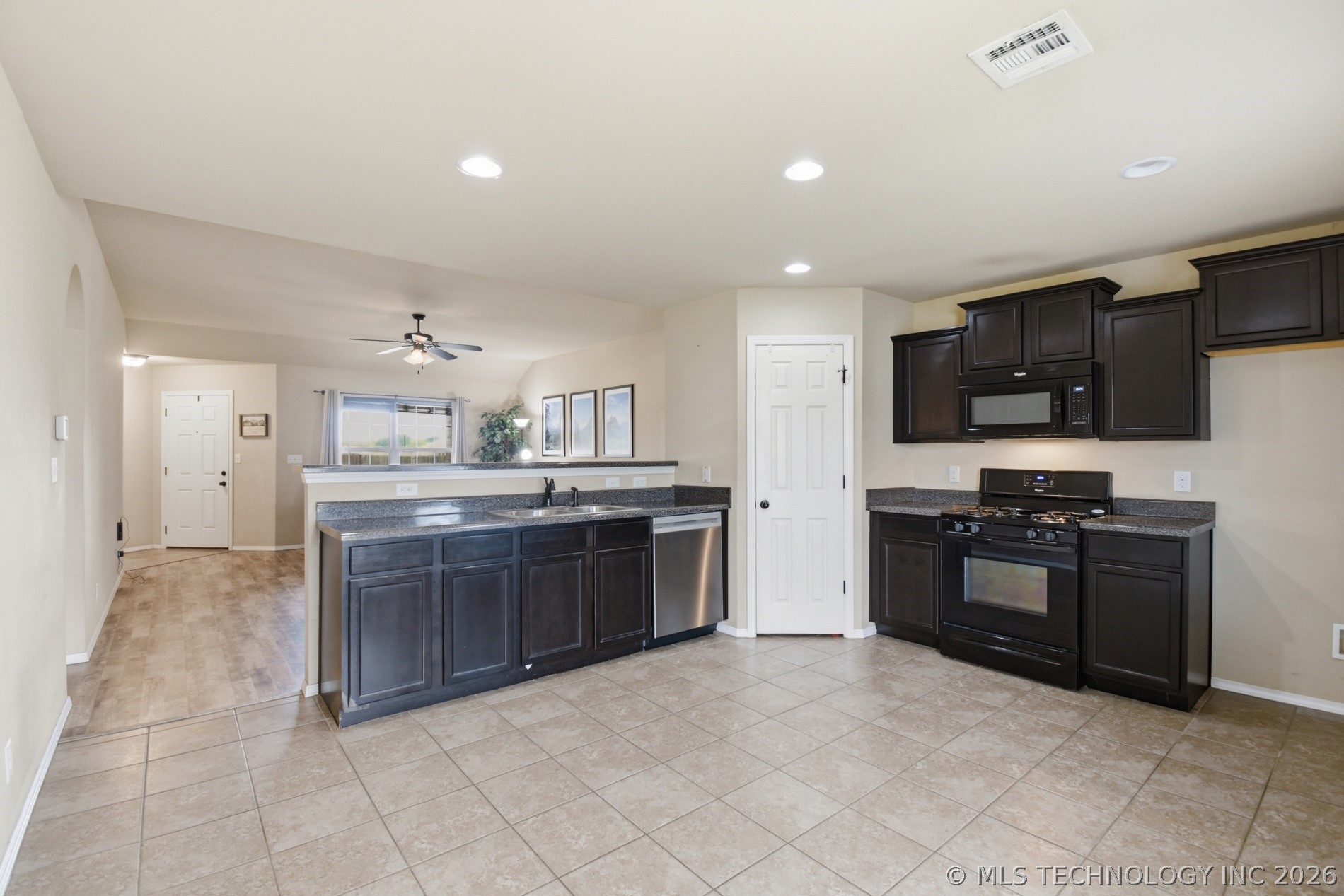 2709 W Charlotte Street Broken Arrow OK 74011