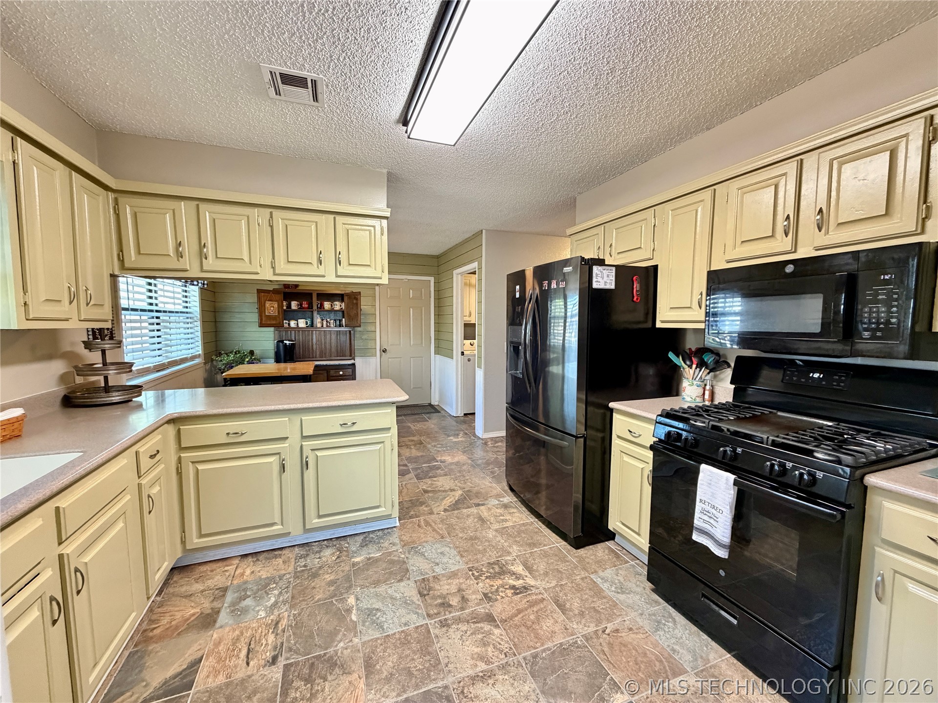 1807 SW 4th Street Wagoner OK 74467