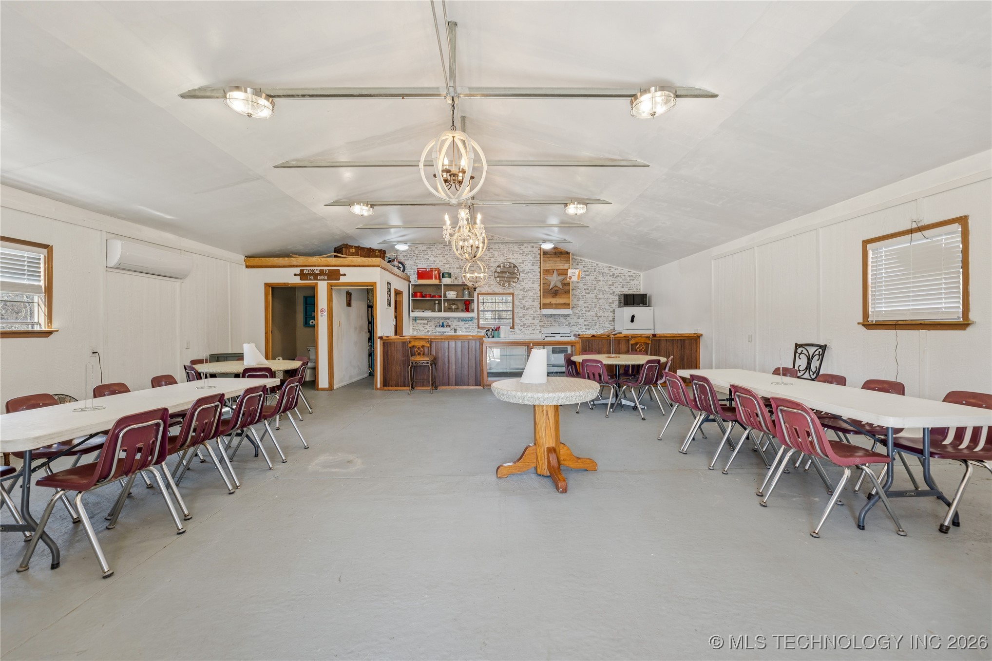22781 S 490 Road Tahlequah OK 74464