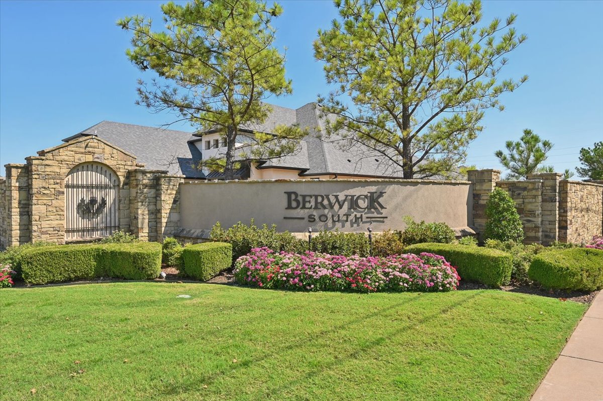6110 W Charleston Place Broken Arrow OK 74011