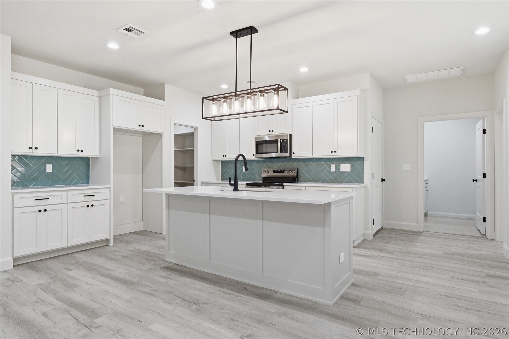 13835 E 27th Place E Tulsa OK 74134