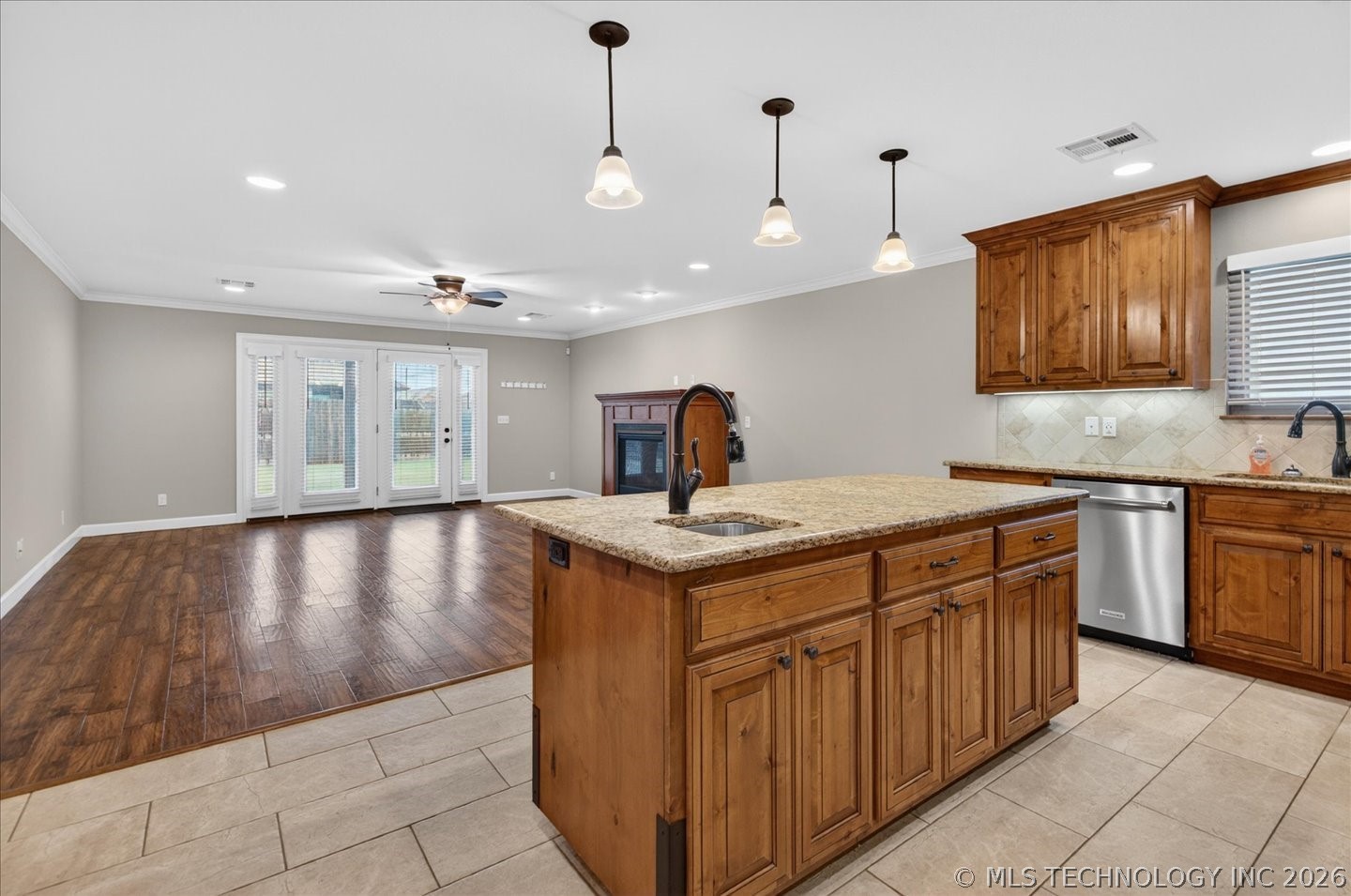 6422 Foxtail Park Drive Bartlesville OK 74006