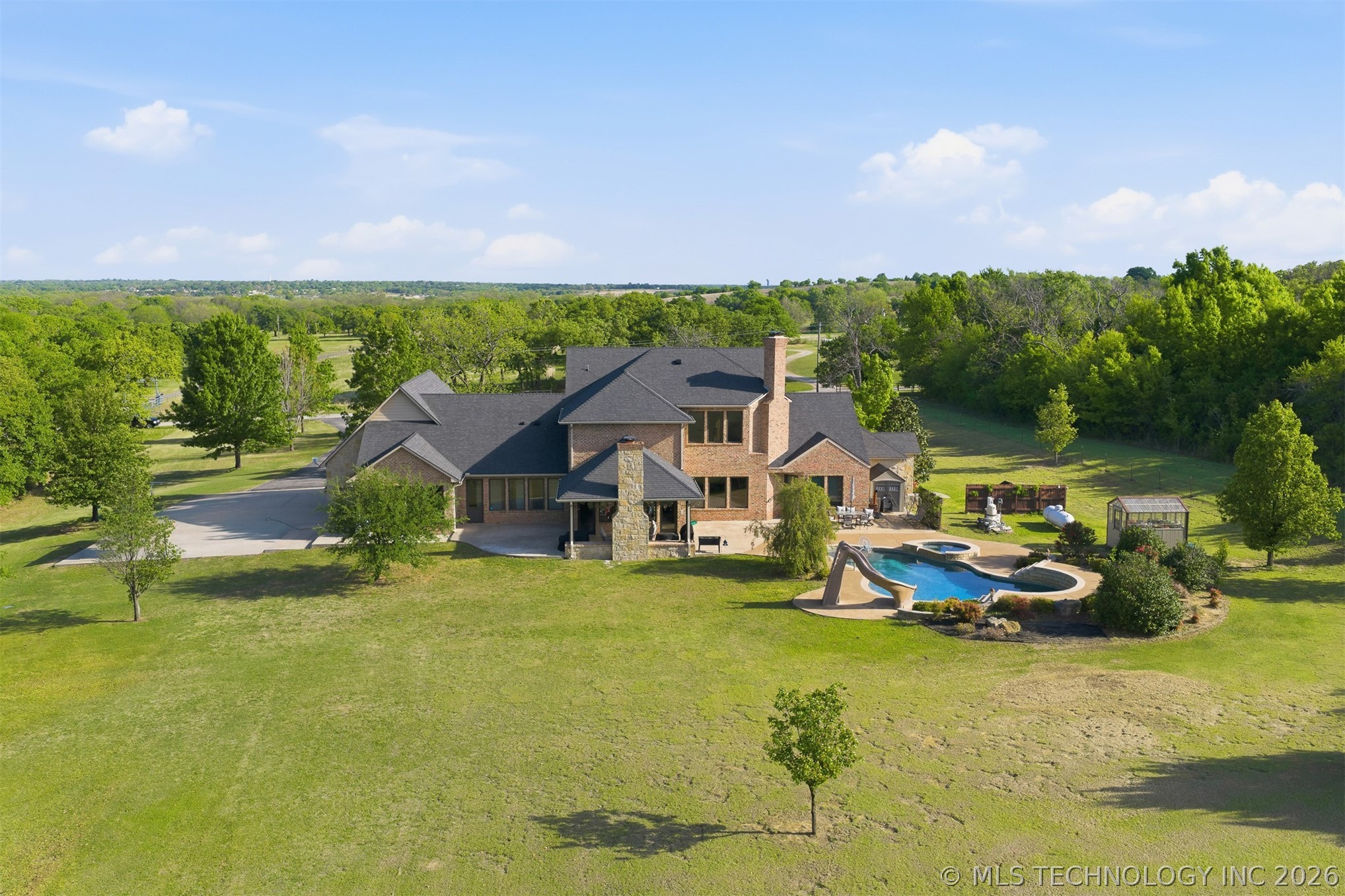 1739 Gateway Ardmore OK 73401