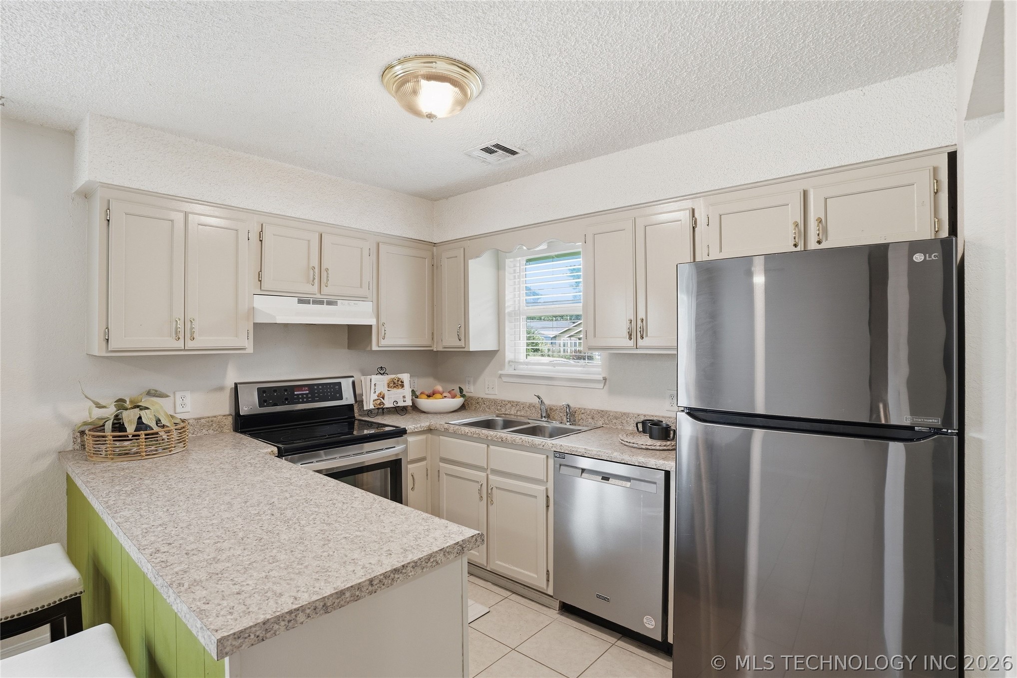 14027 S Hickory Place Glenpool OK 74033