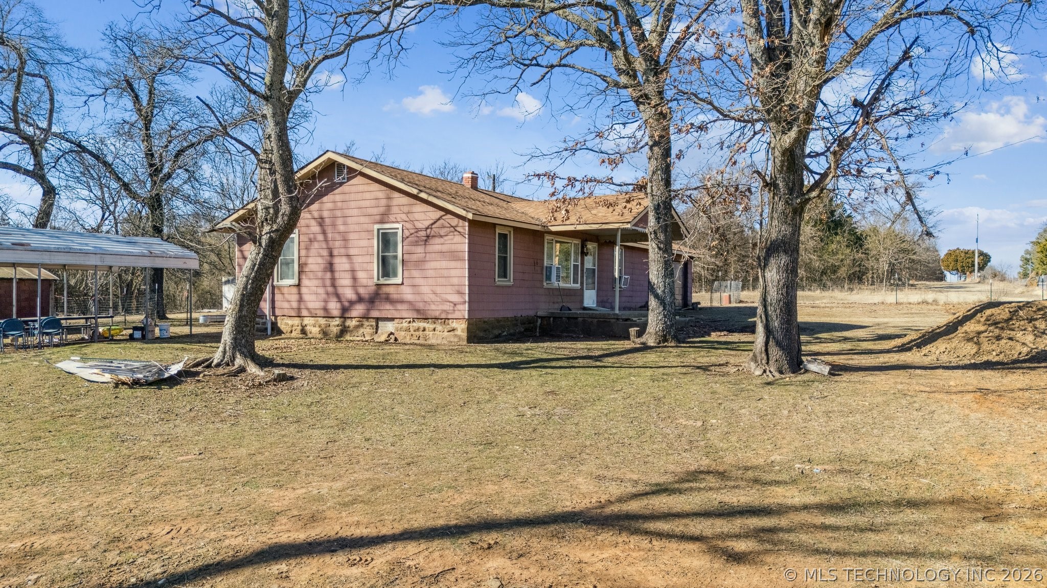 2596 E 599 Locust Grove OK 74352