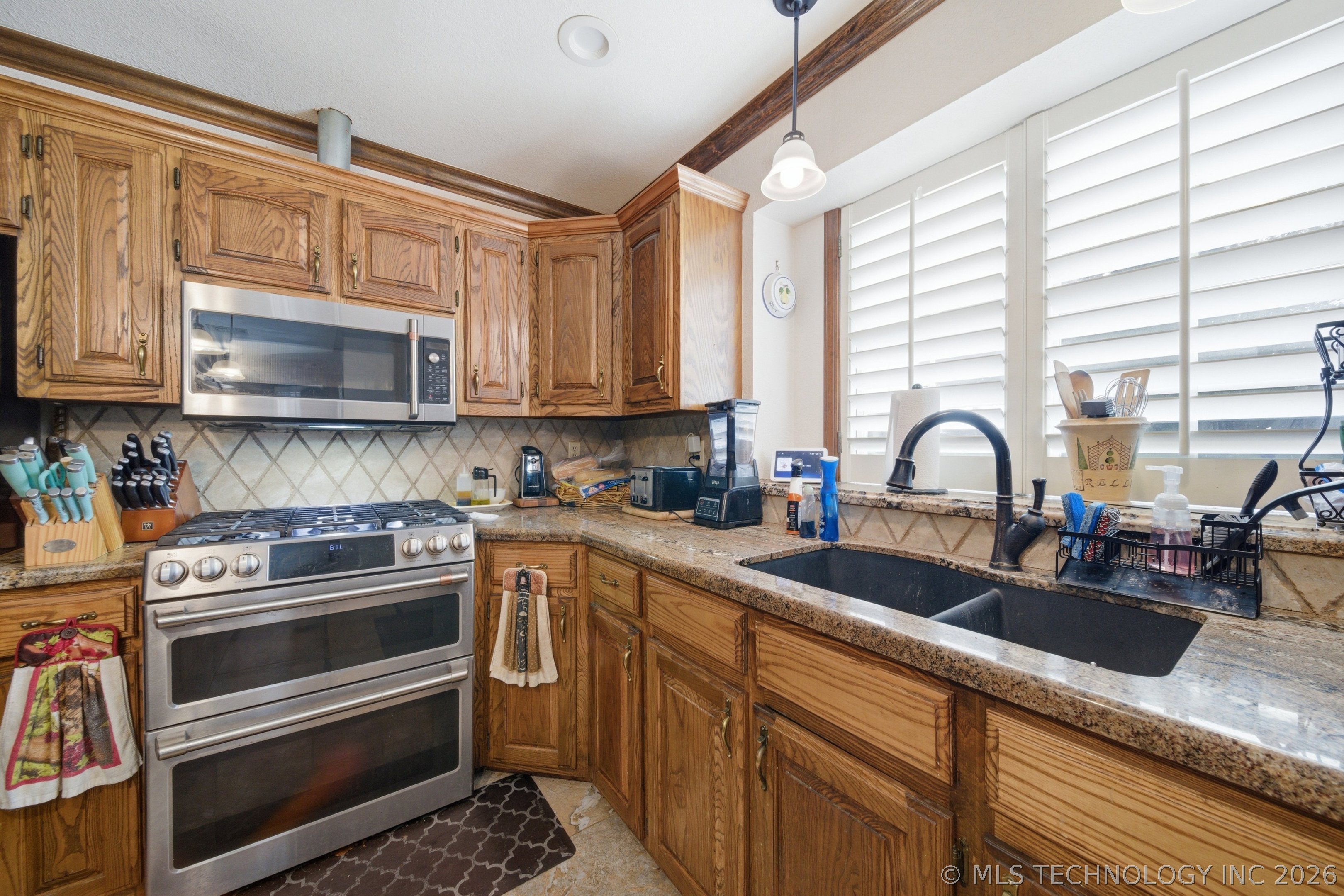 1803 Sleepy Hollow Road Okmulgee OK 74447