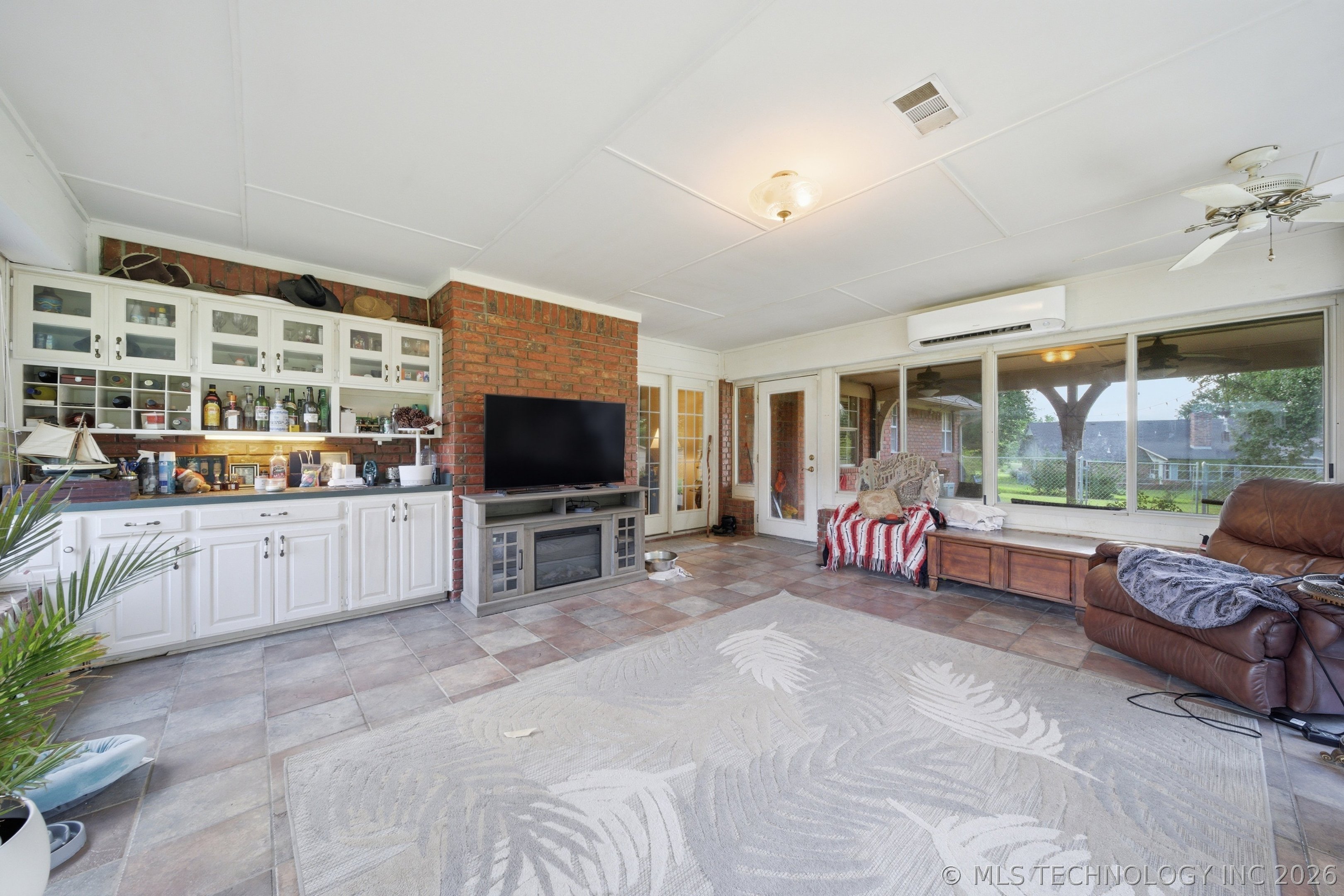 1803 Sleepy Hollow Road Okmulgee OK 74447
