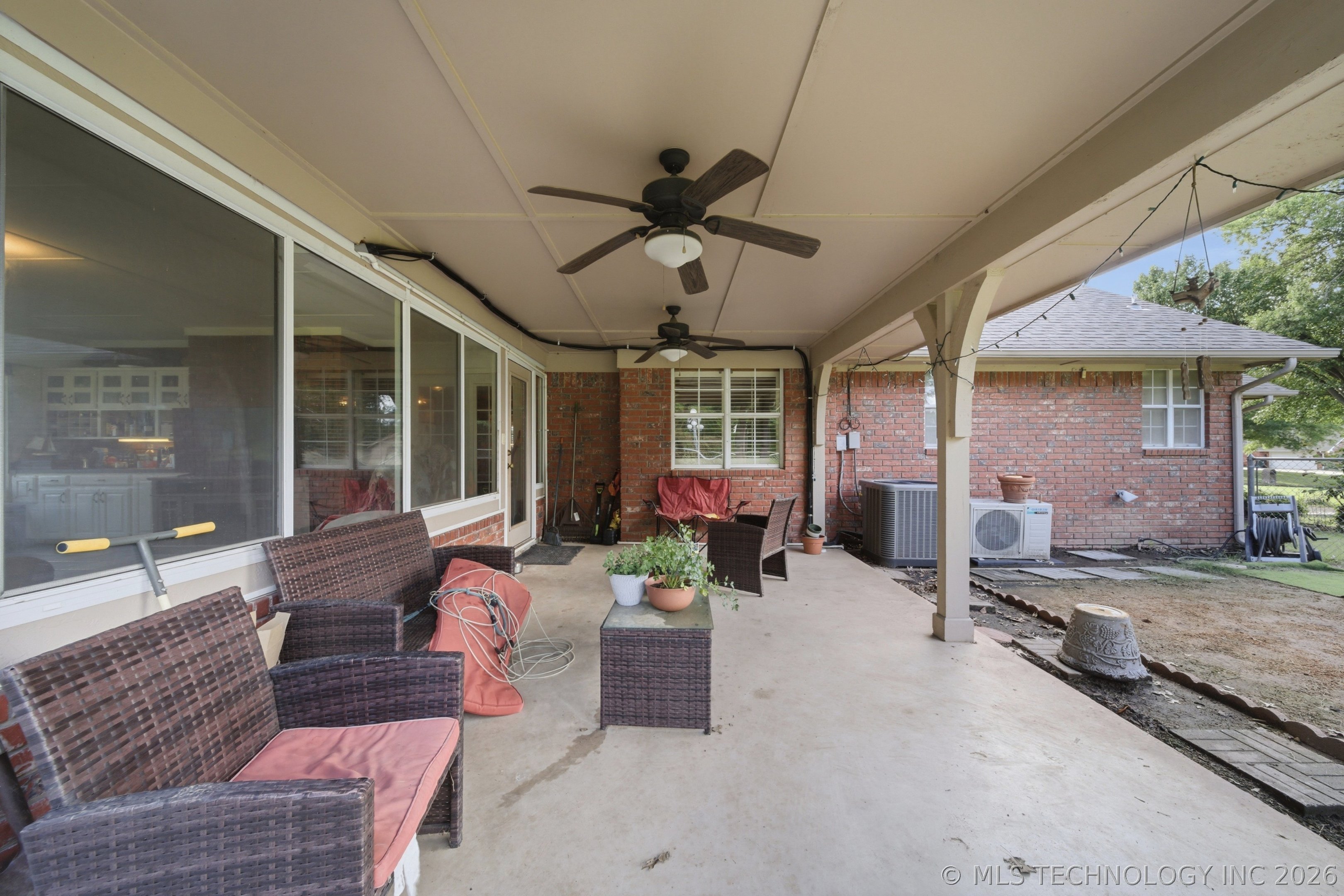 1803 Sleepy Hollow Road Okmulgee OK 74447