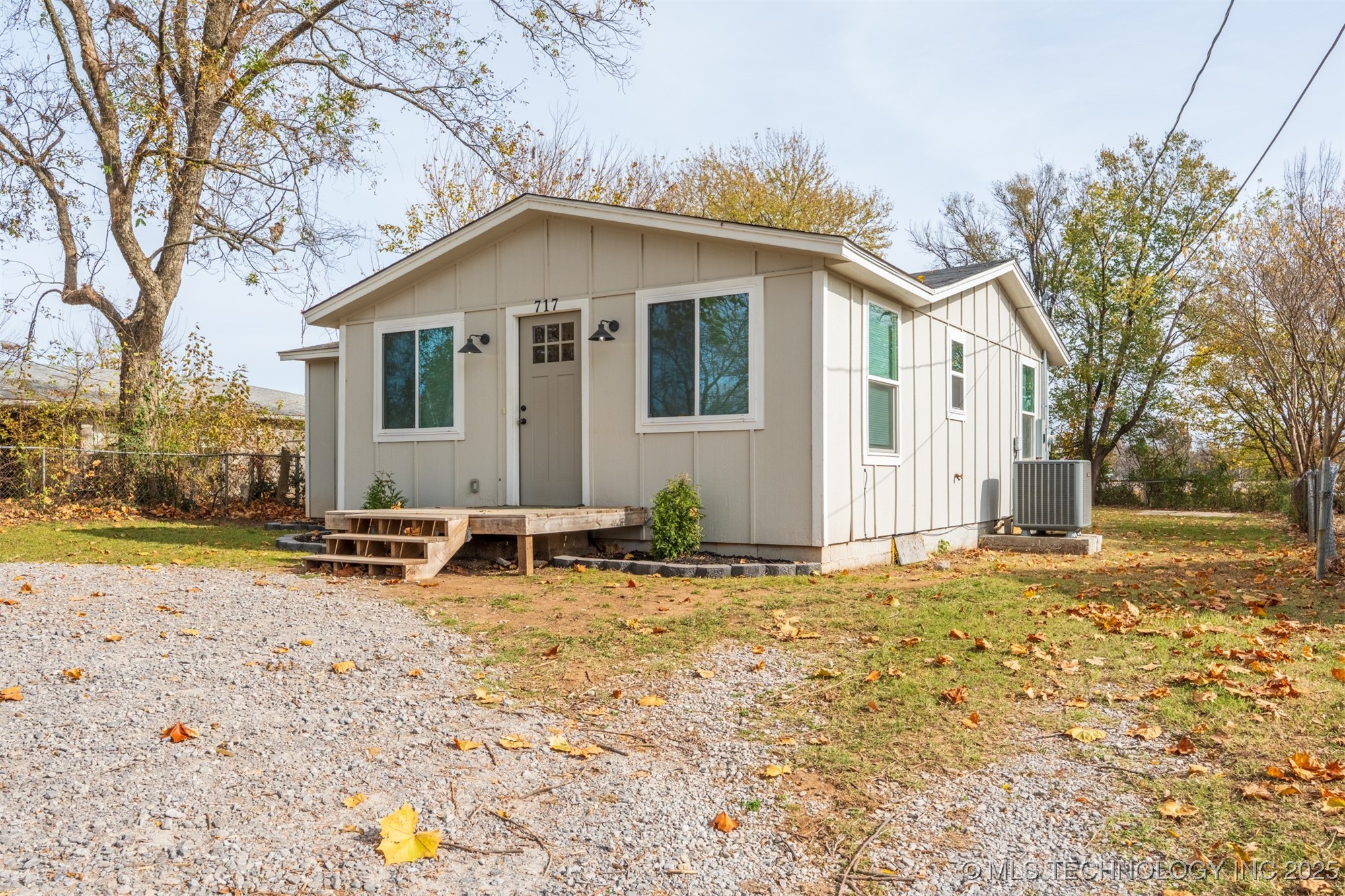 717 N Bristow Avenue Coweta OK 74429