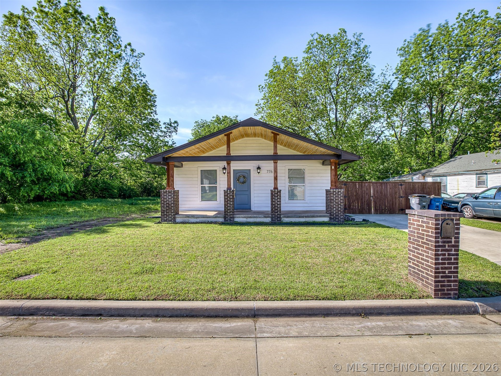 776 E Seminole Place Tulsa OK 74106