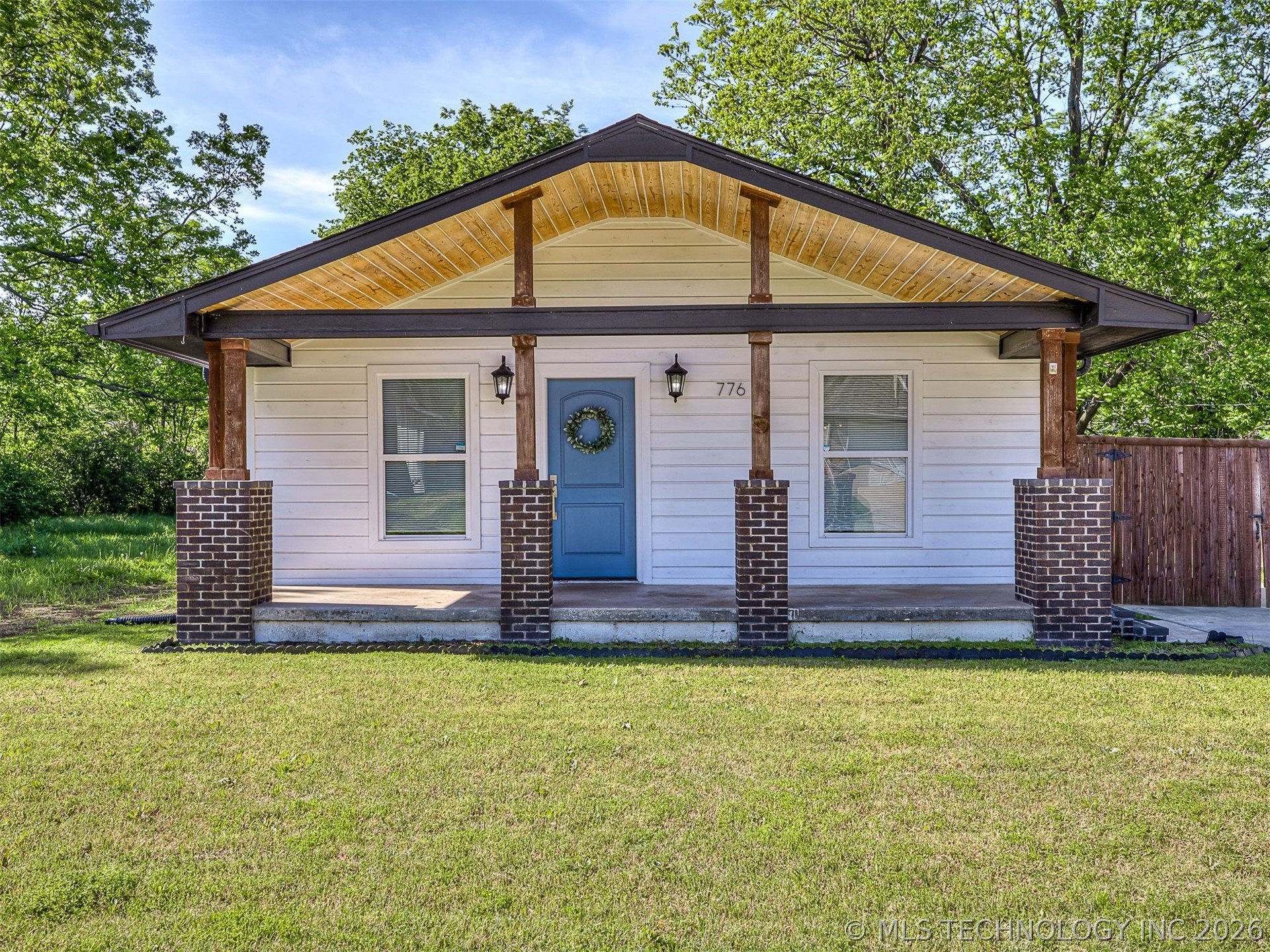 776 E Seminole Place Tulsa OK 74106