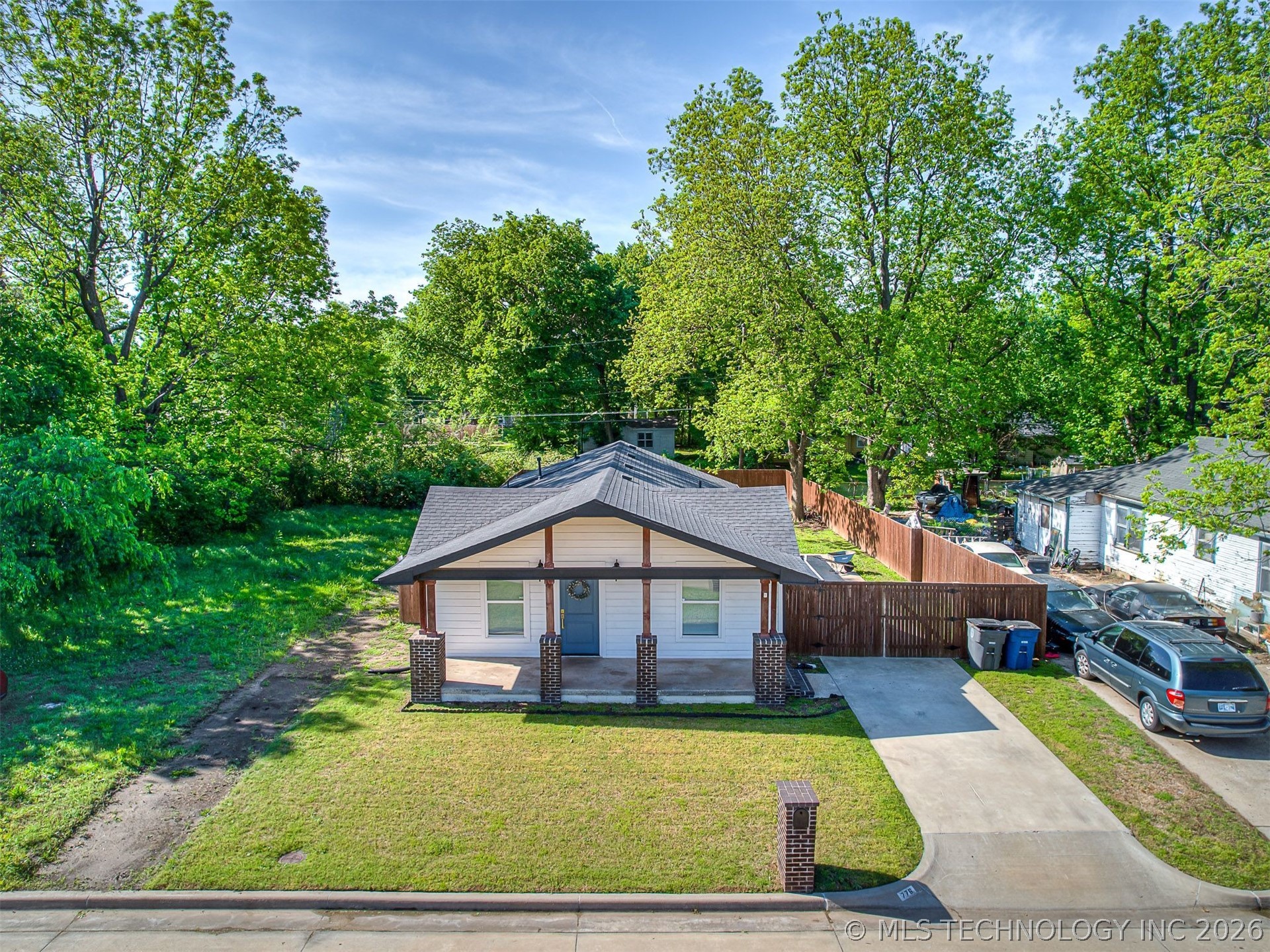776 E Seminole Place Tulsa OK 74106
