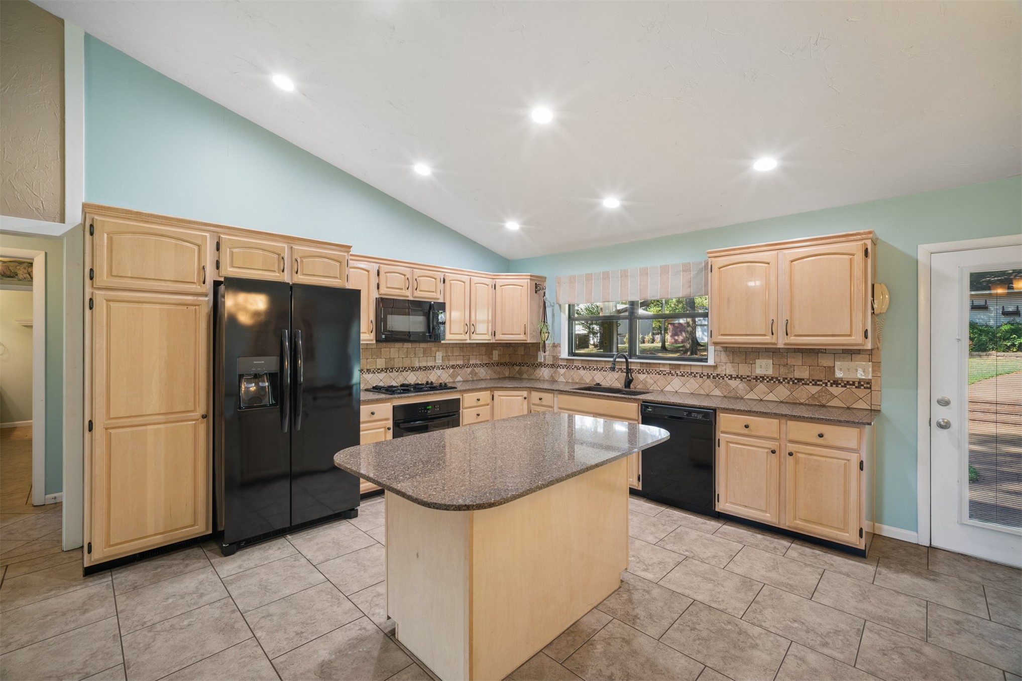 1303 N Iroquois Chouteau OK 74337