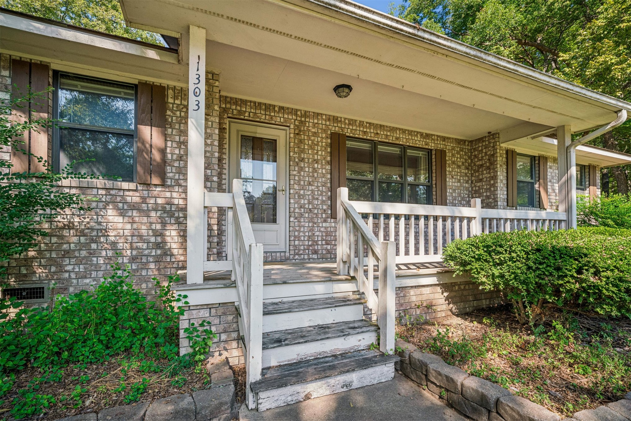 1303 N Iroquois Chouteau OK 74337