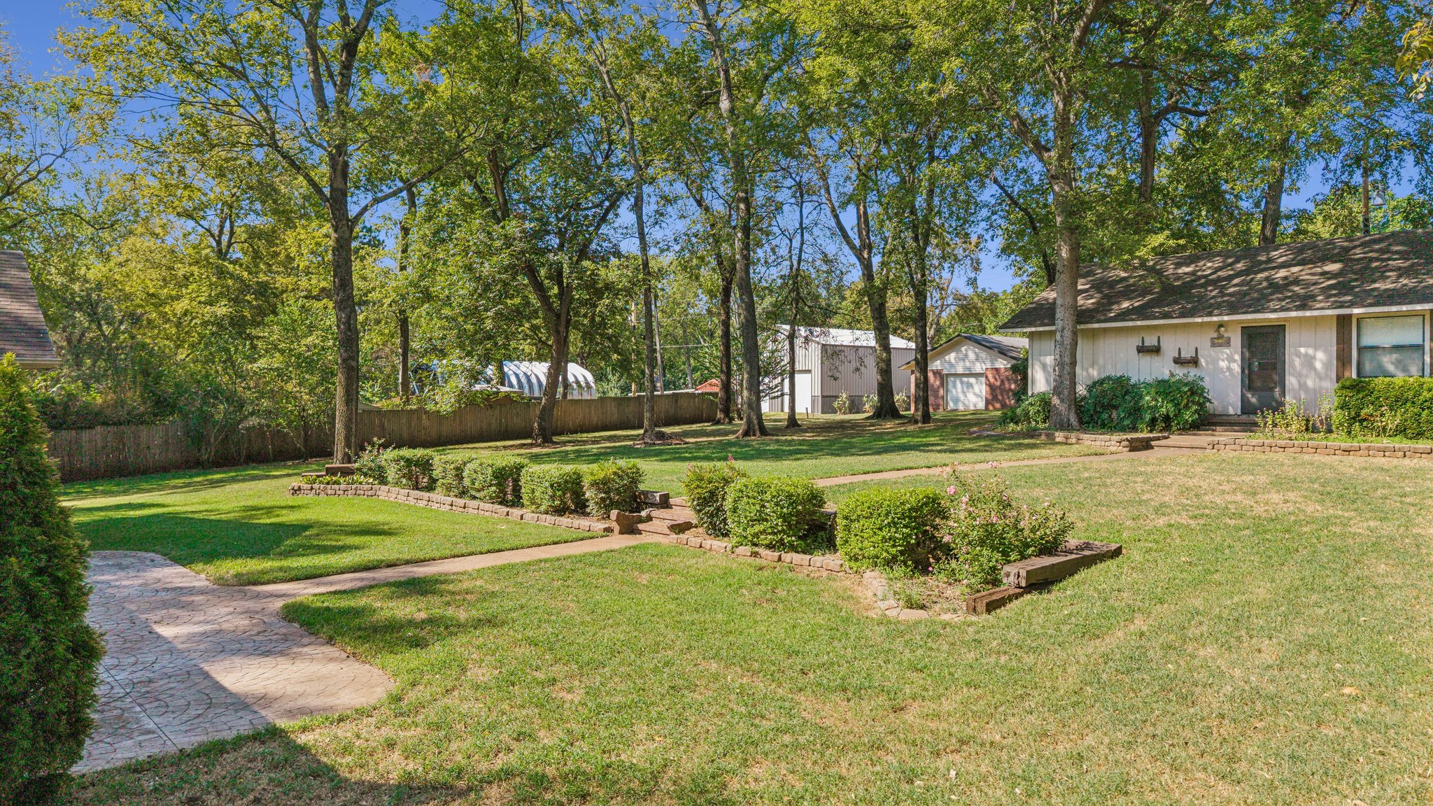 1303 N Iroquois Chouteau OK 74337