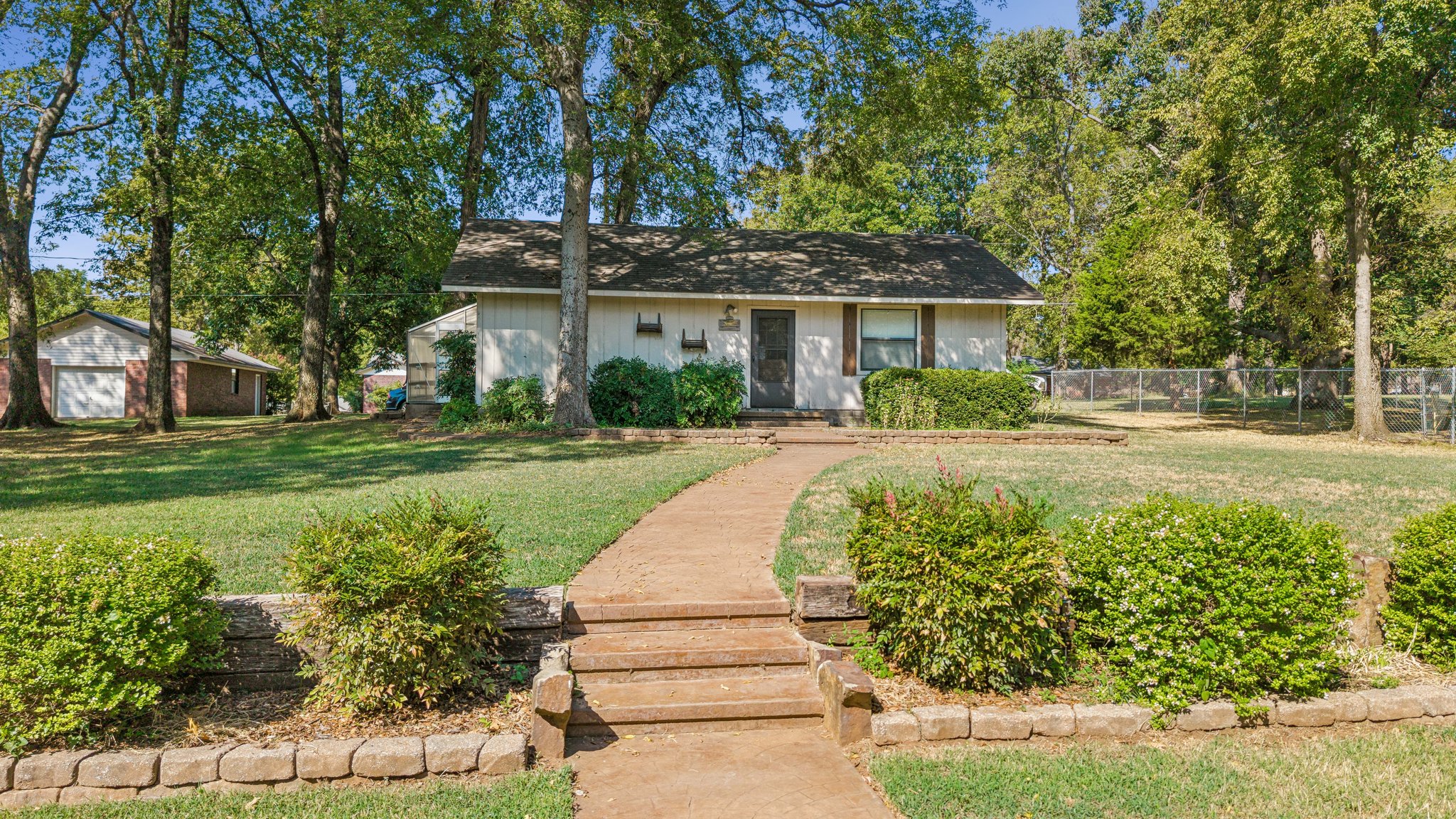 1303 N Iroquois Chouteau OK 74337