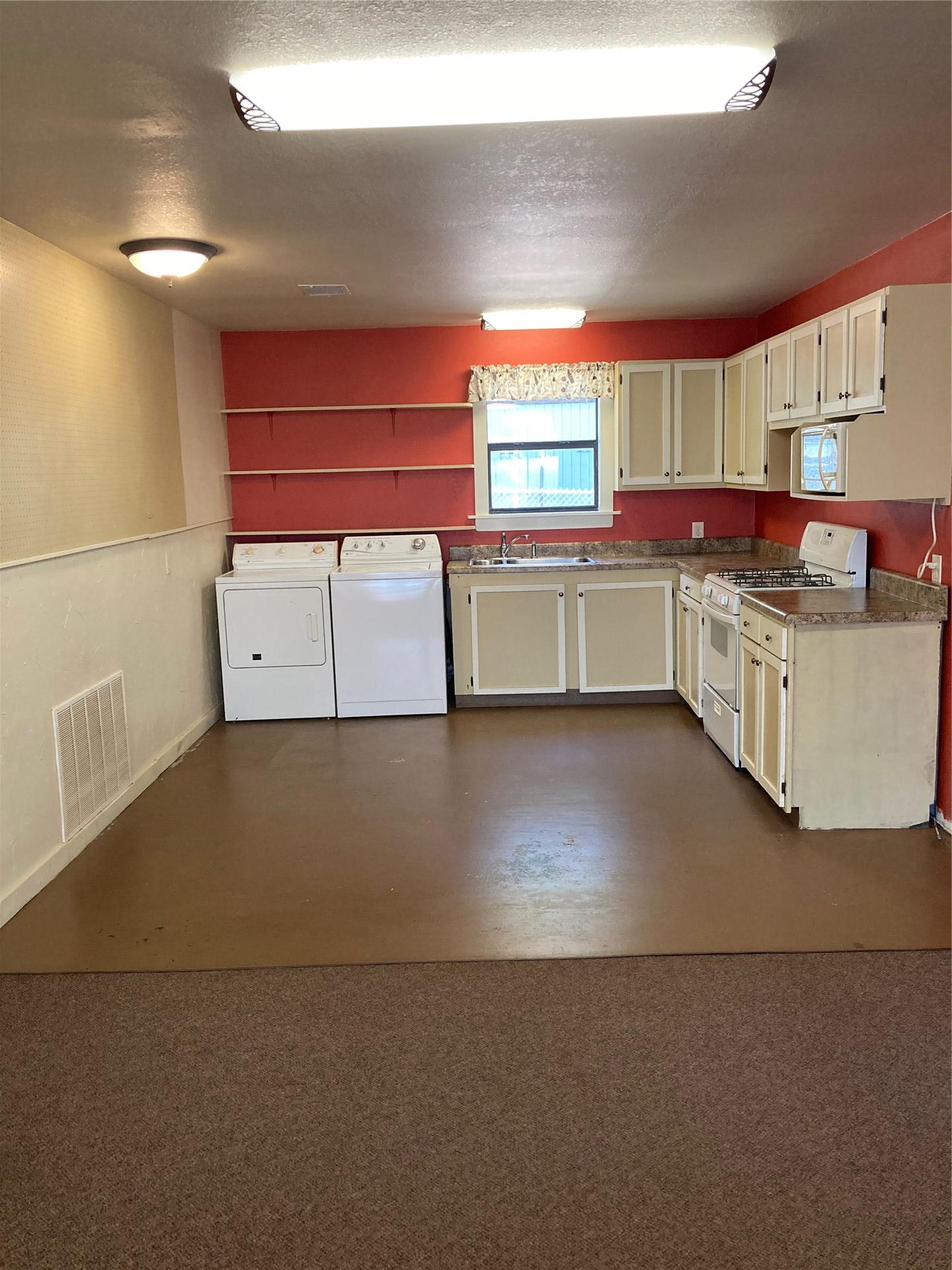 1303 N Iroquois Chouteau OK 74337