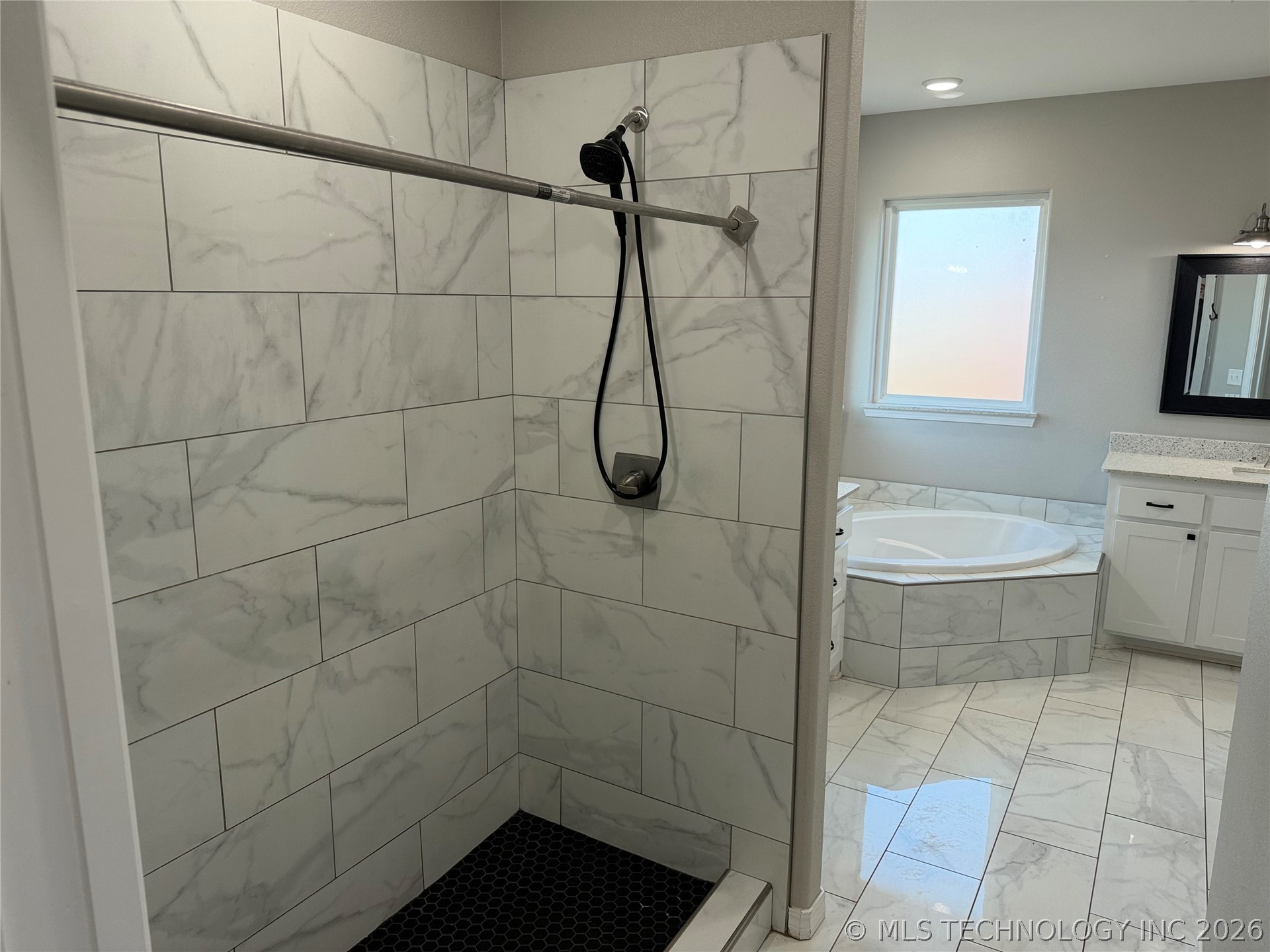 30 Lobo Lane Lone Grove OK 73443