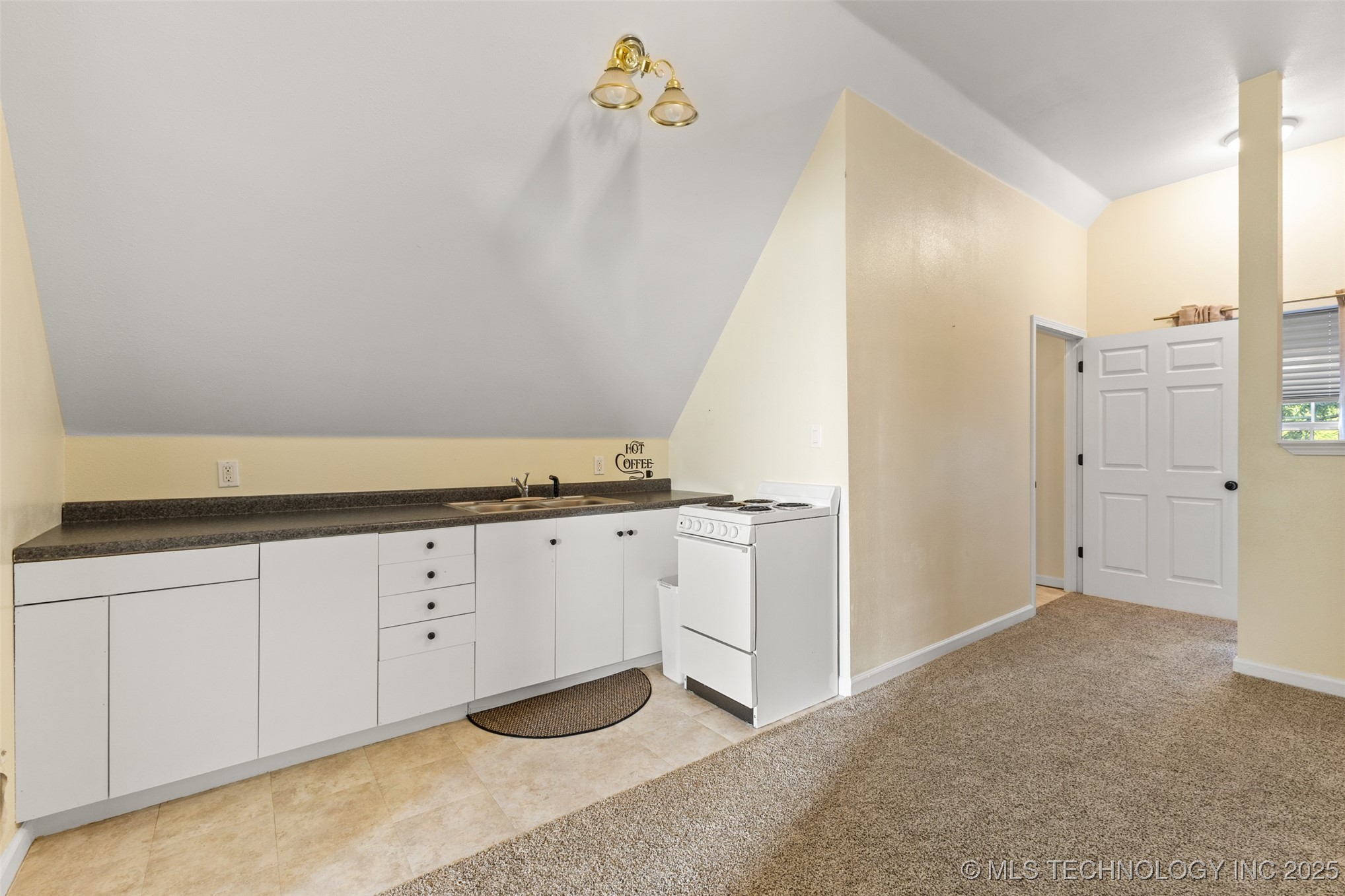 721 S Forrest Stratford OK 74872