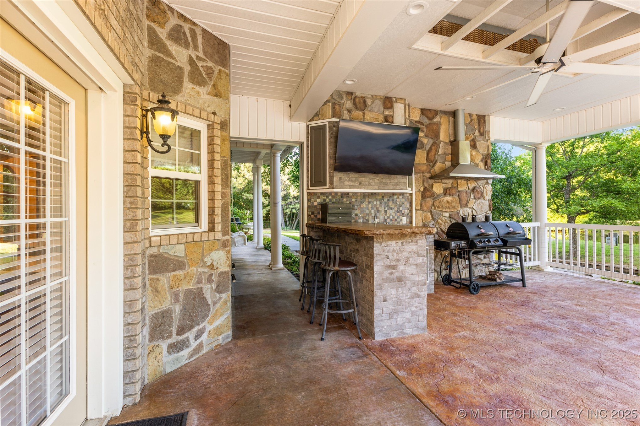 721 S Forrest Stratford OK 74872