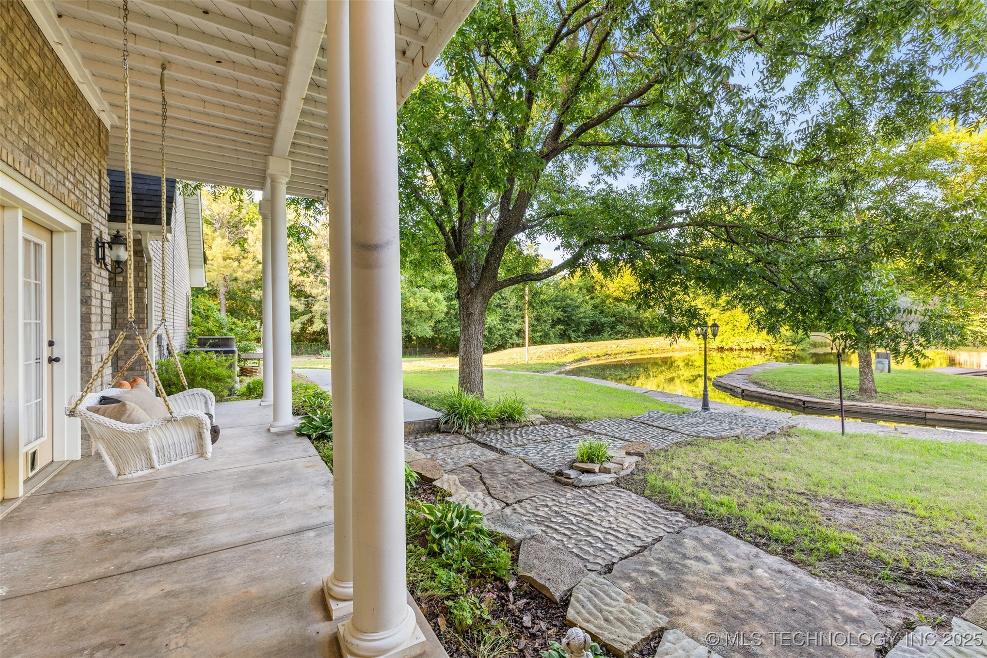 721 S Forrest Stratford OK 74872