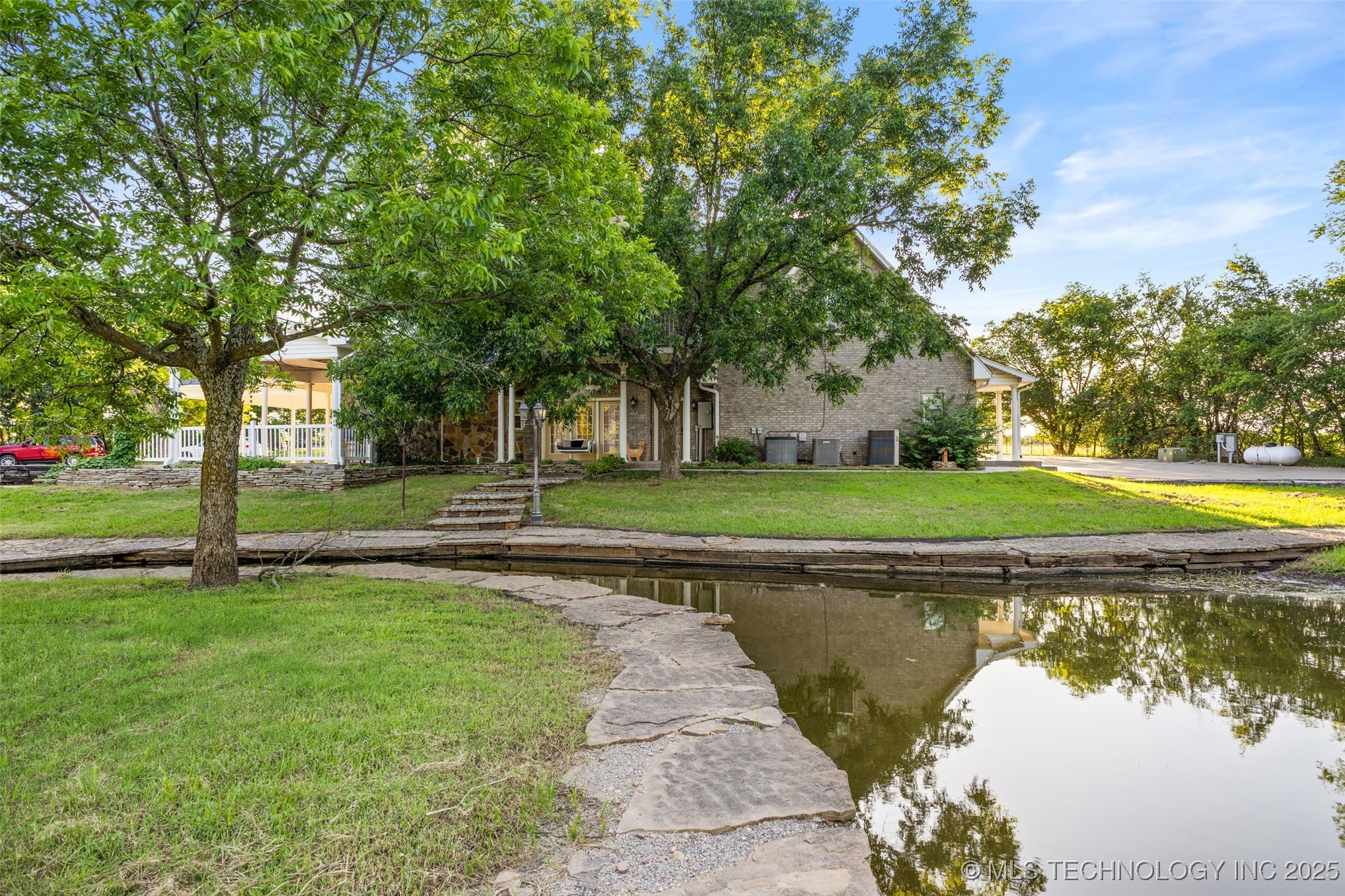 721 S Forrest Stratford OK 74872