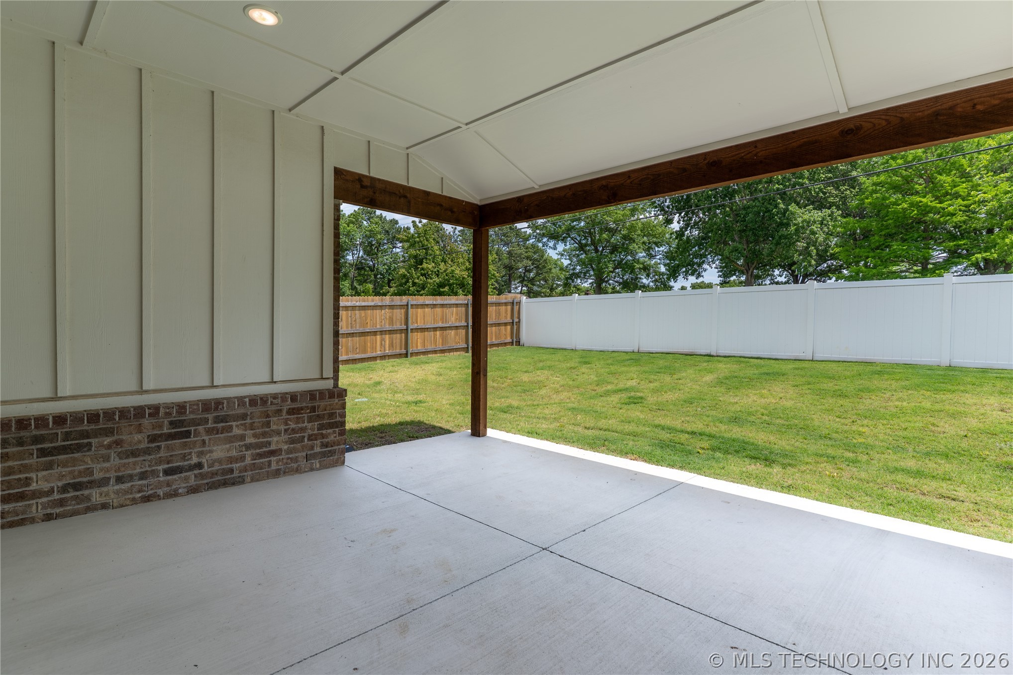 1501 N 72nd Street Broken Arrow OK 74014