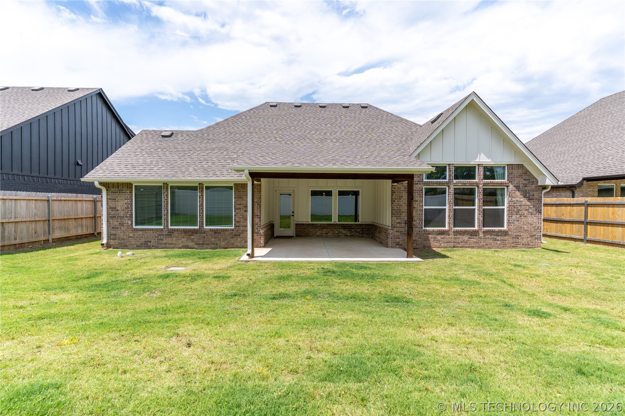 1501 N 72nd Street Broken Arrow OK 74014
