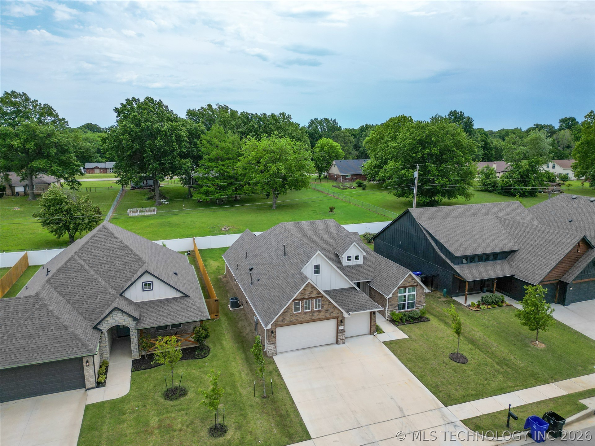 1501 N 72nd Street Broken Arrow OK 74014