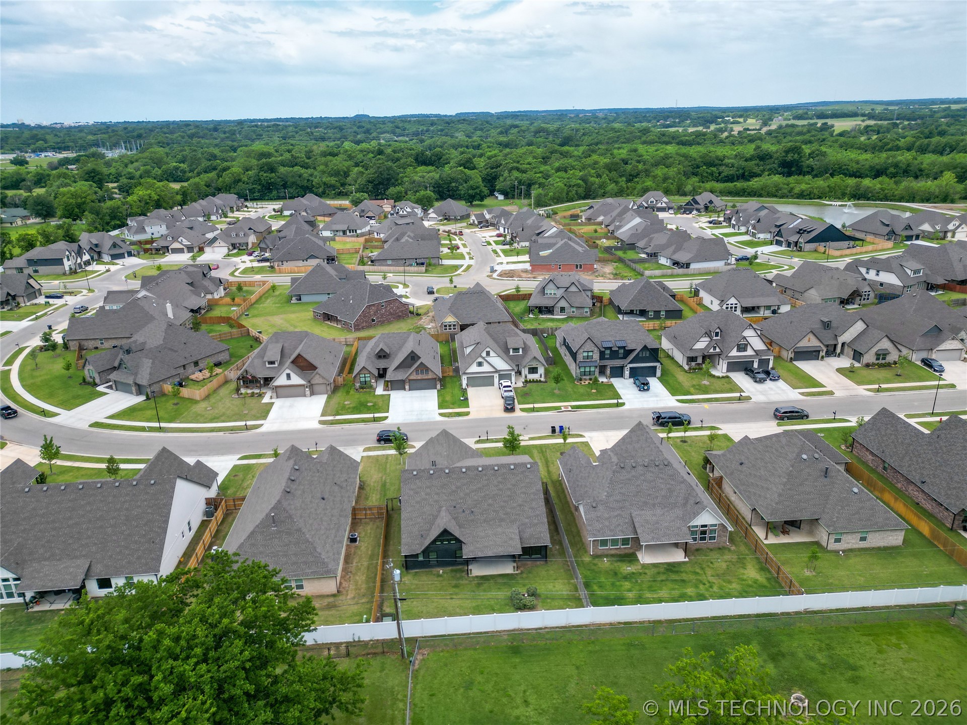 1501 N 72nd Street Broken Arrow OK 74014