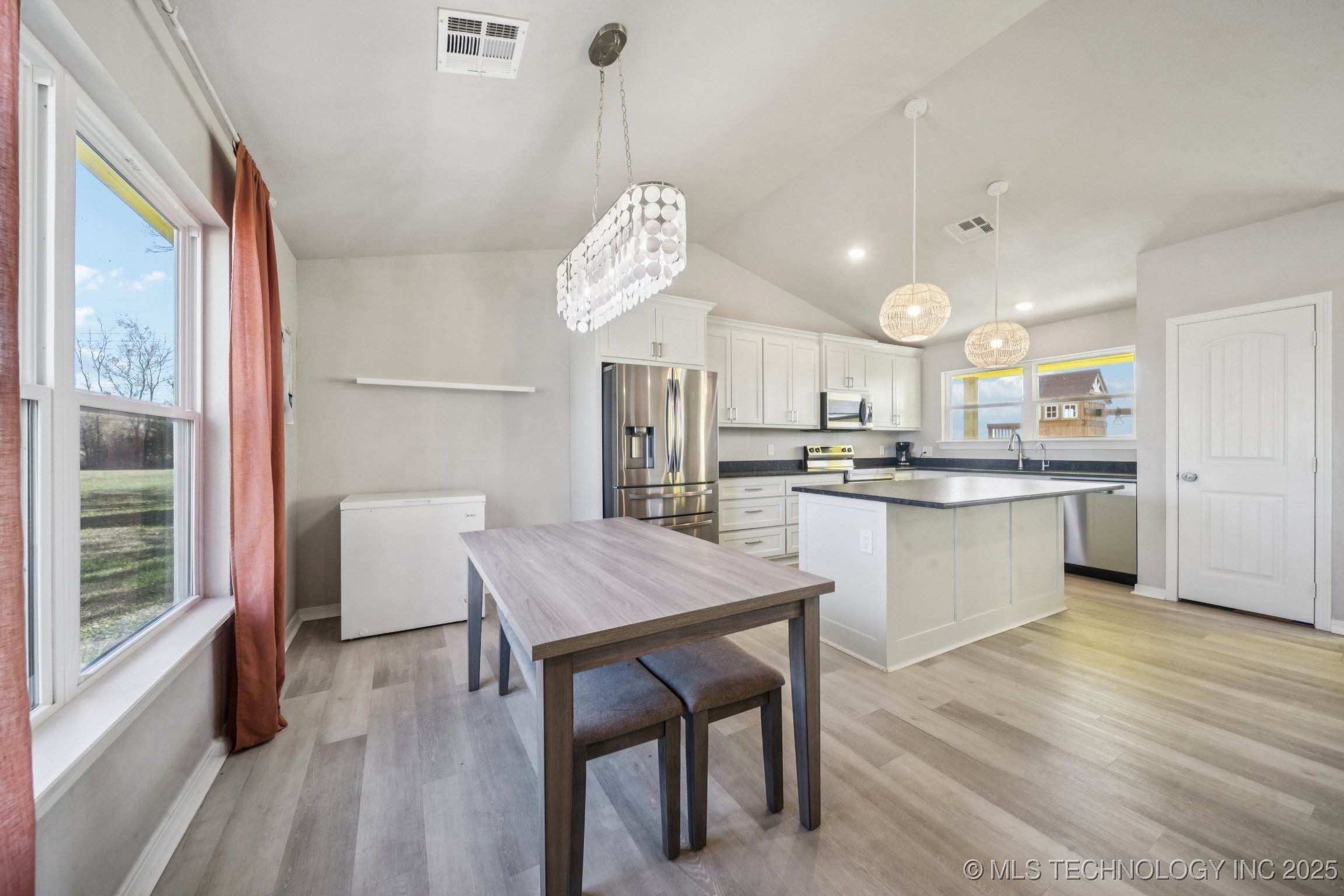 2152 E 430 Road Adair OK 74330