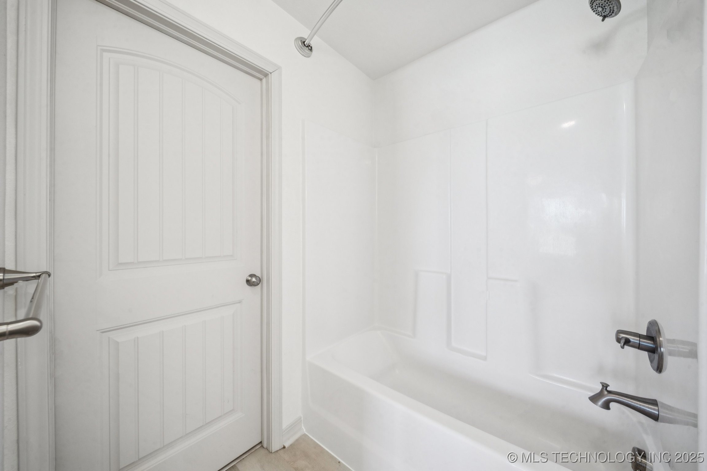 2152 E 430 Road Adair OK 74330