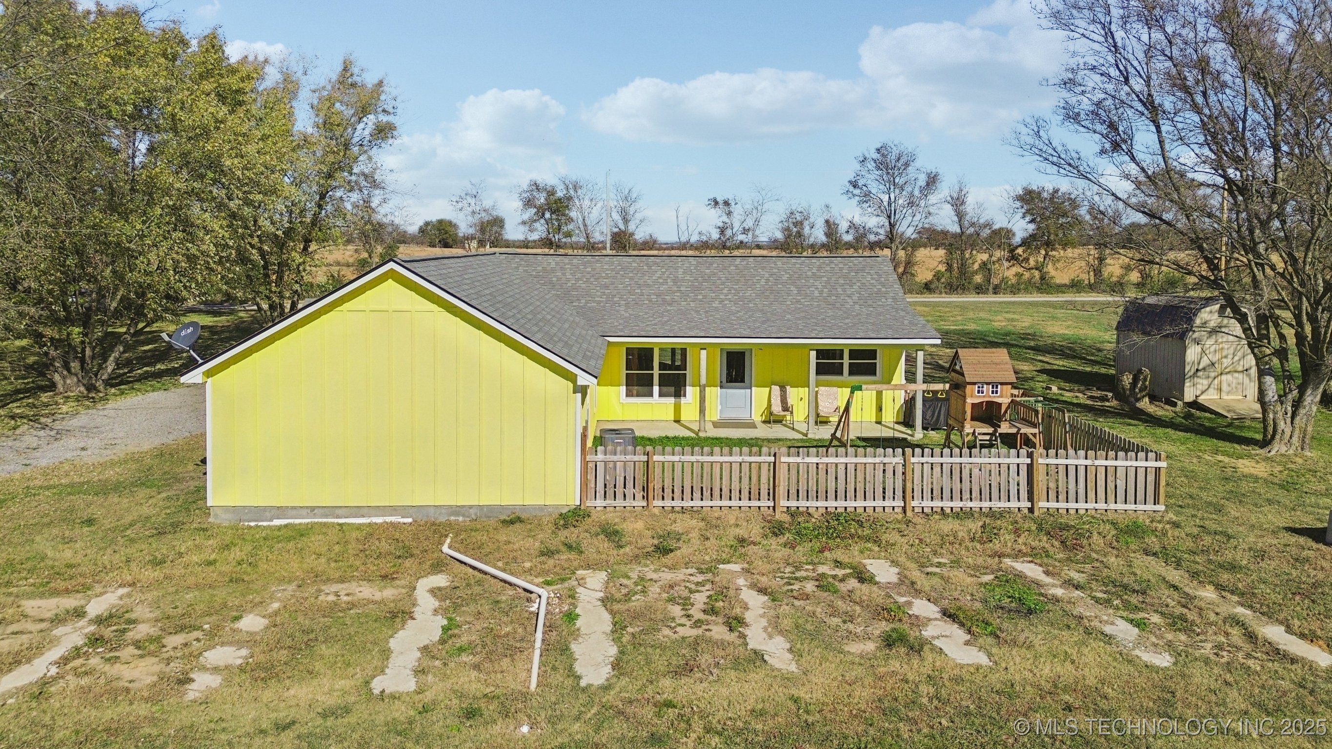 2152 E 430 Road Adair OK 74330