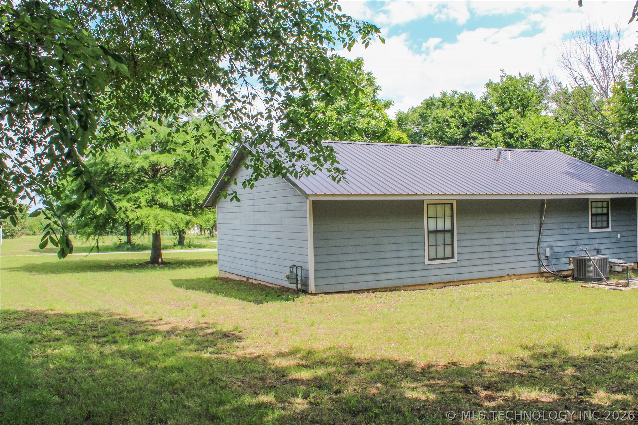 103 E Enterprise 2010 Quinton OK 74561