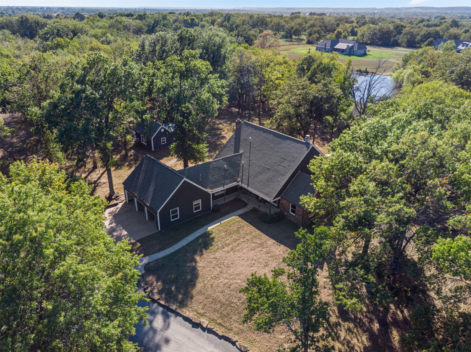 2901 N Lowry Lane Claremore OK 74017