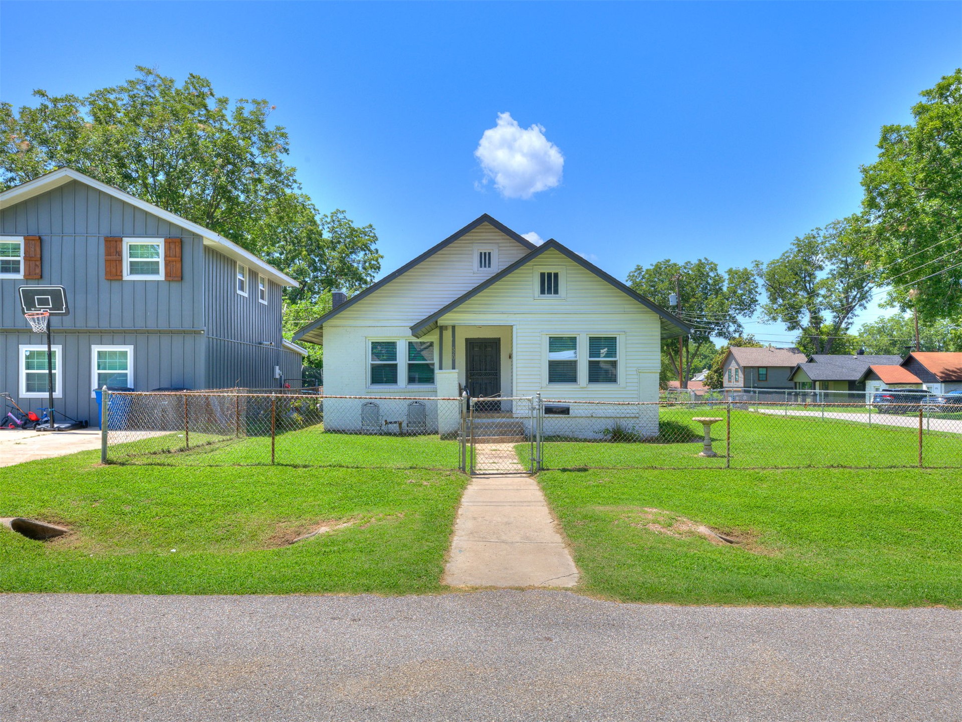 520 N 27th Westavenue Tulsa OK 74127