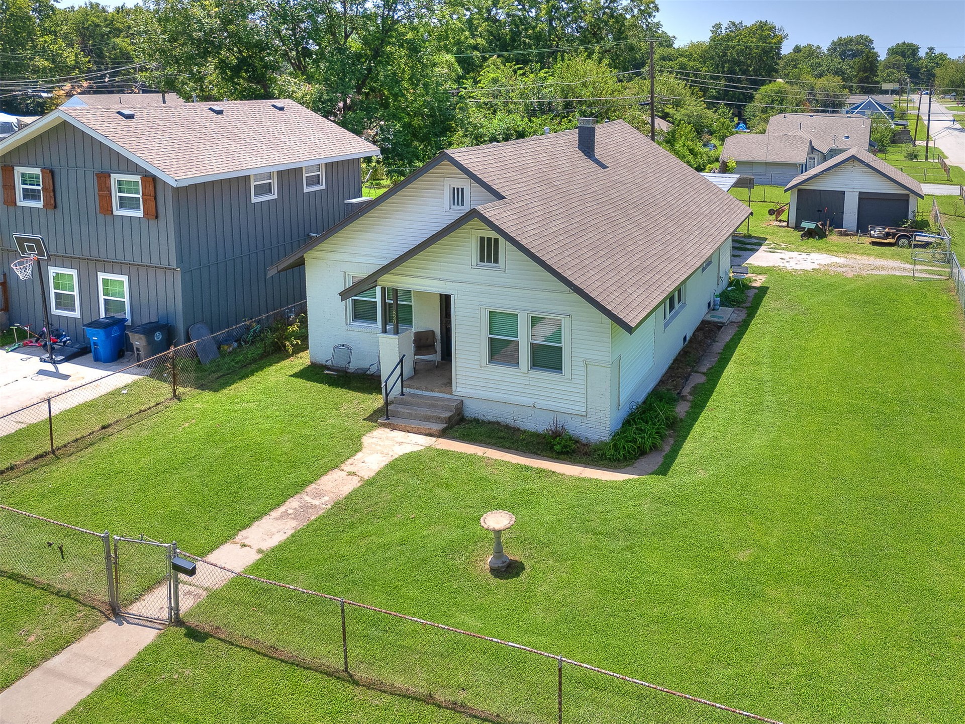 520 N 27th Westavenue Tulsa OK 74127