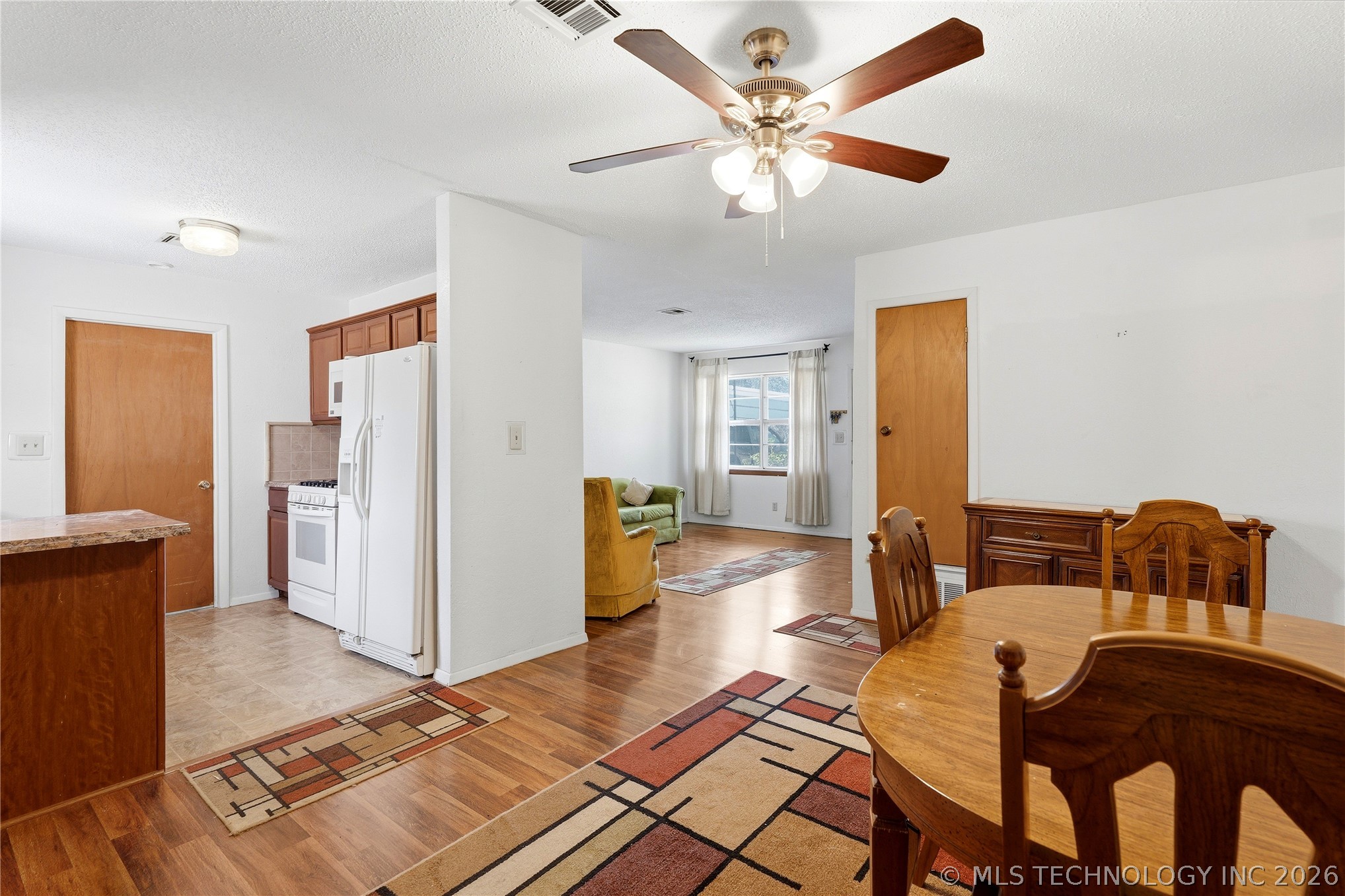 403 SW 2nd Street Wagoner OK 74467