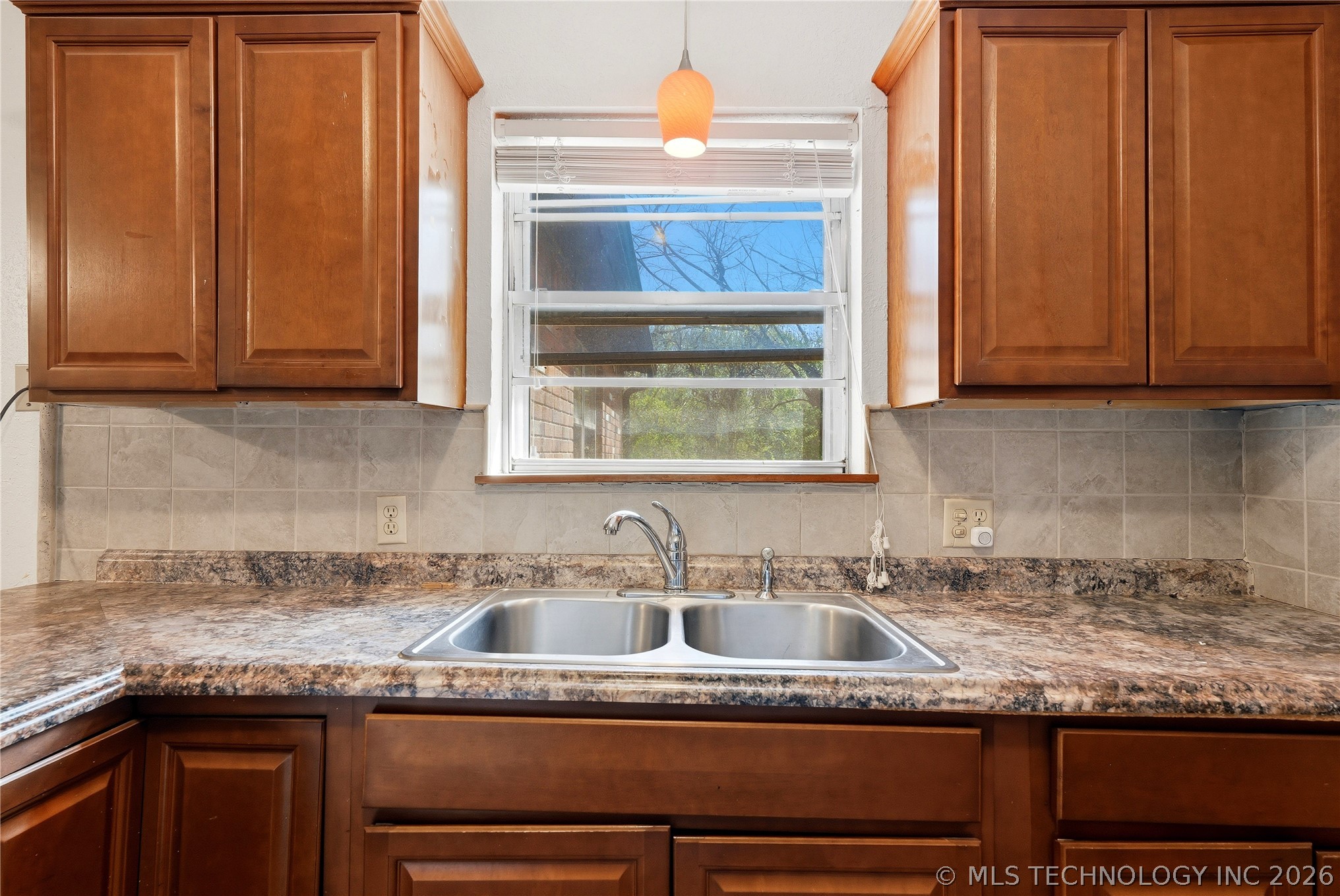403 SW 2nd Street Wagoner OK 74467