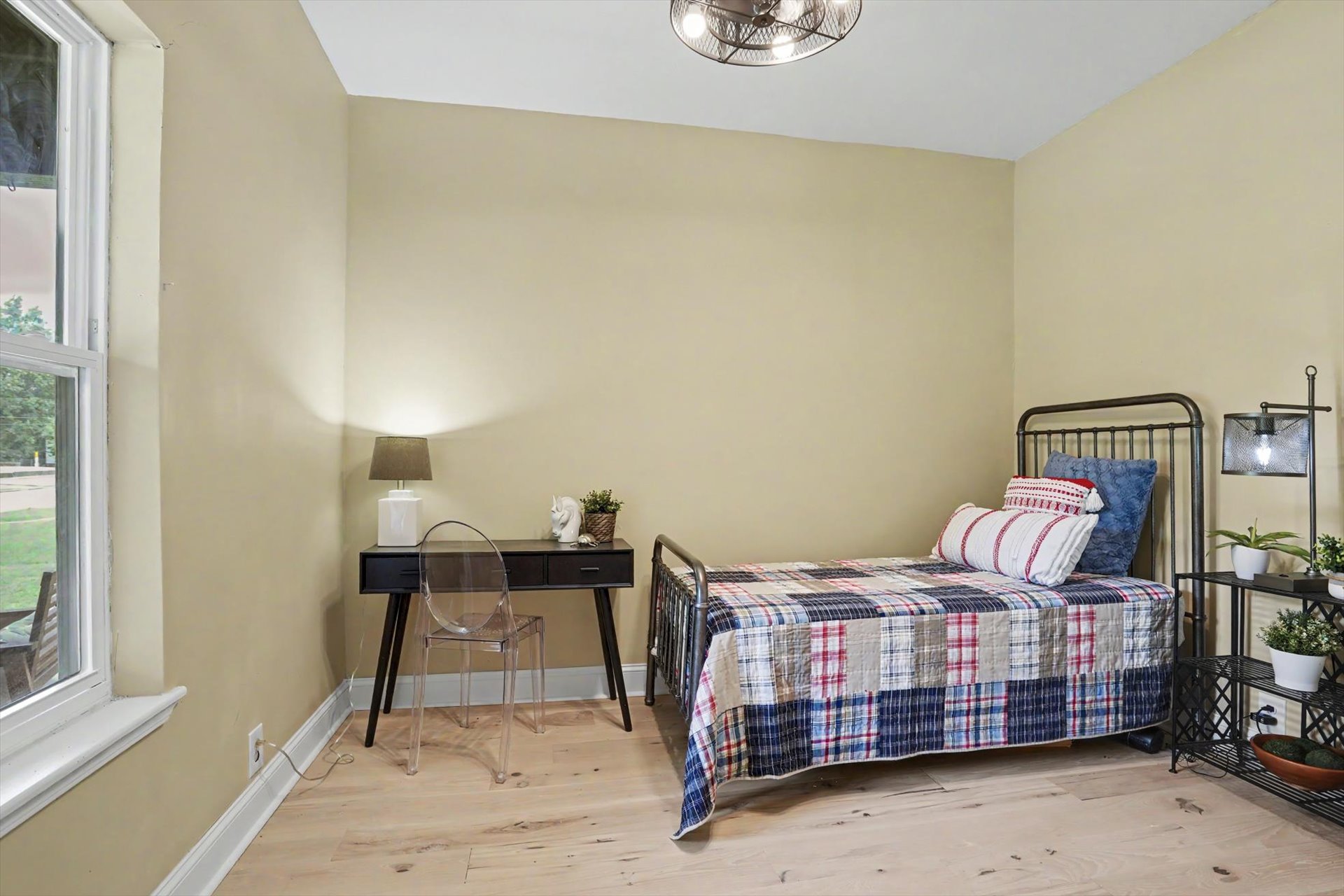 611 S Poplar Street Sapulpa OK 74066
