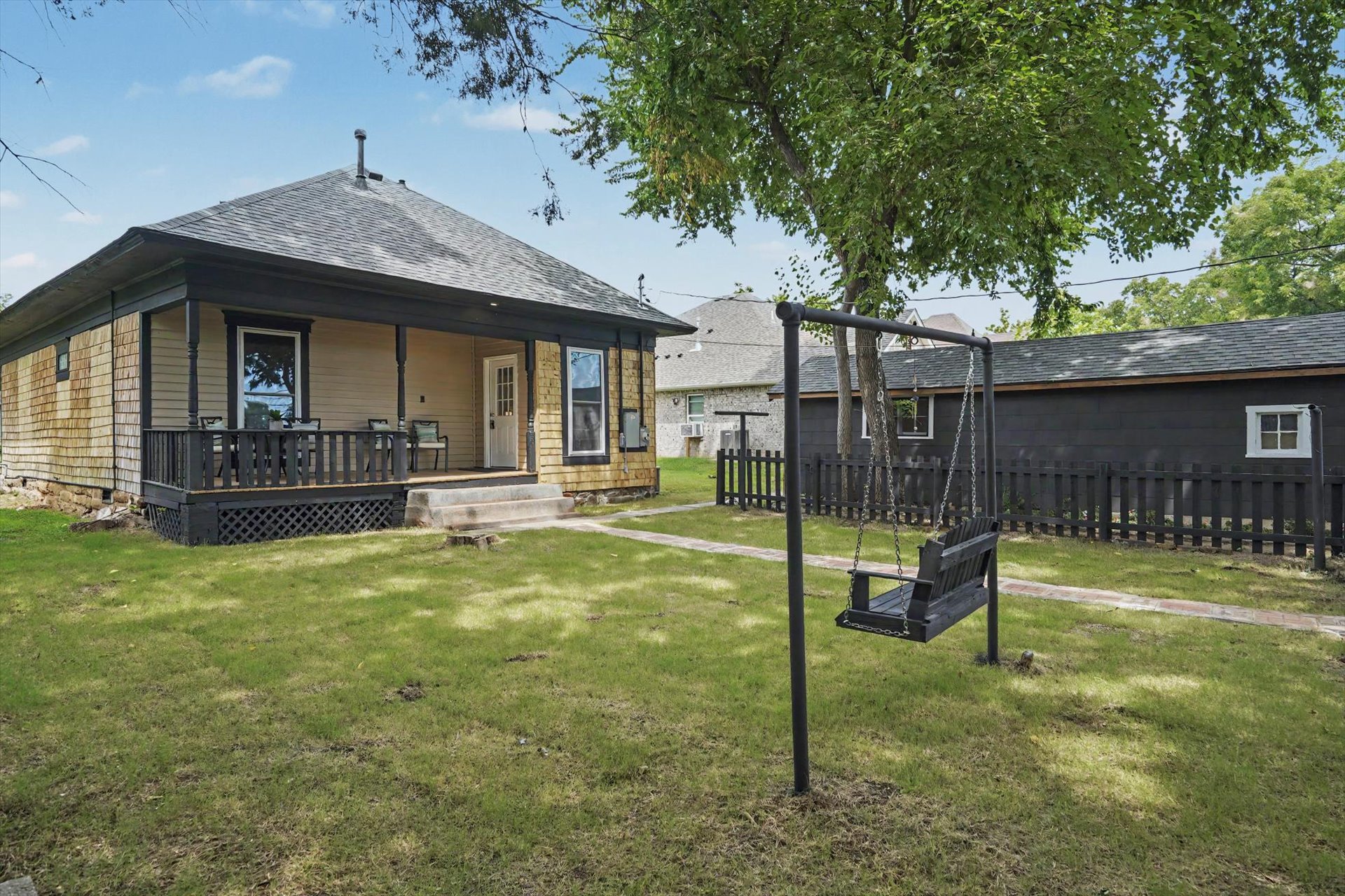611 S Poplar Street Sapulpa OK 74066