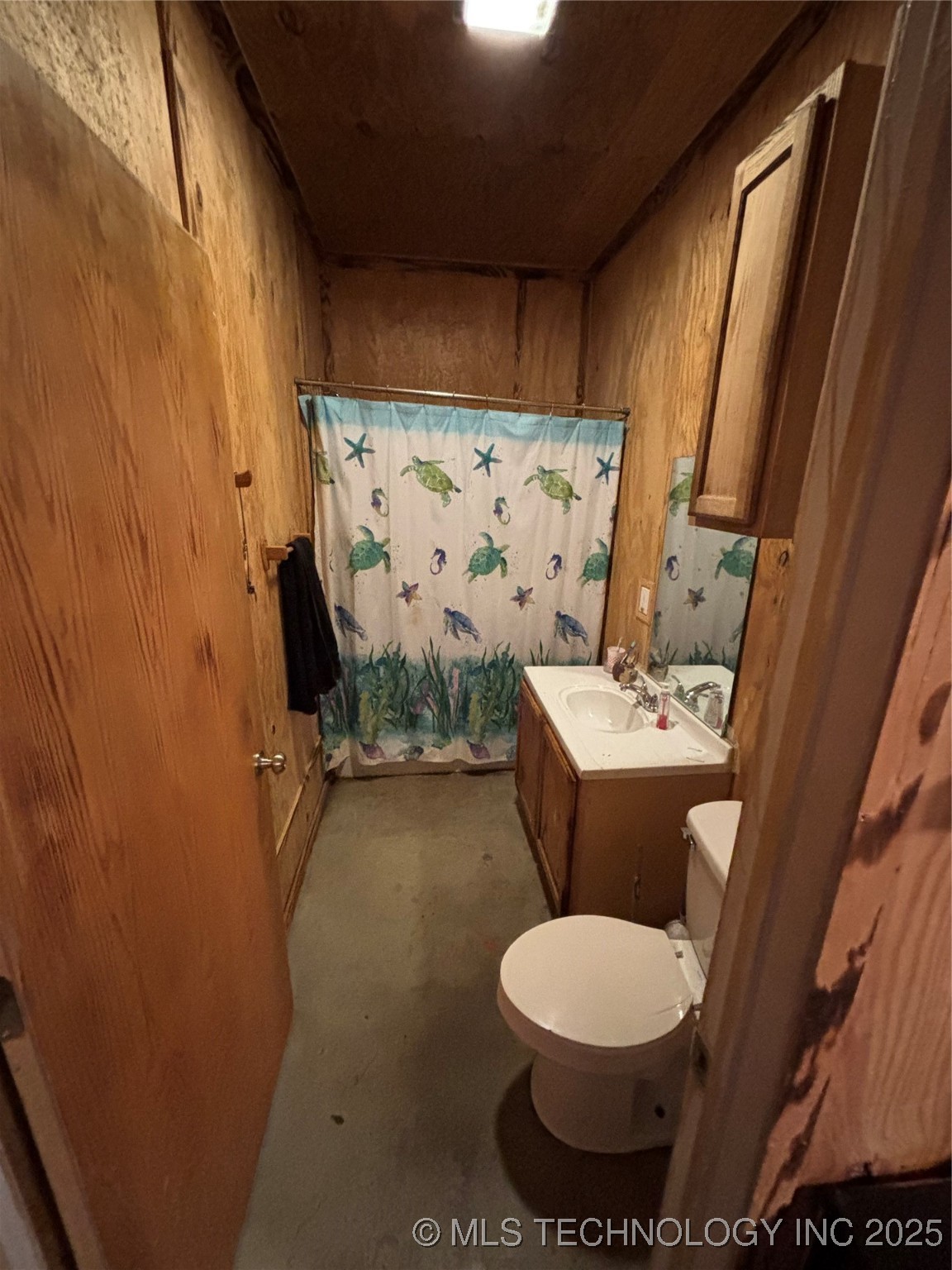 533 SW 2nd Street Adair OK 74330