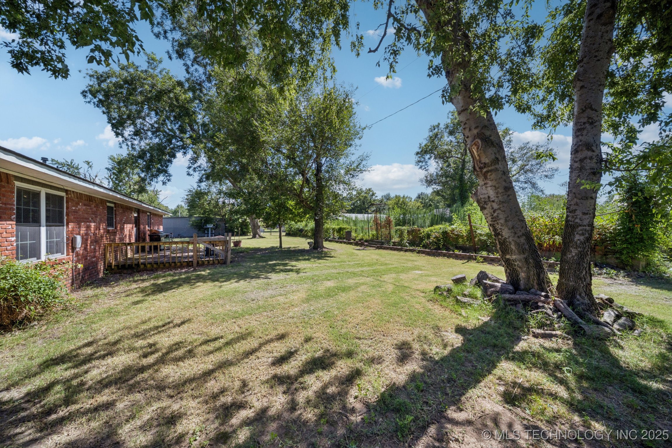 100 S 5th Street Morris OK 74445