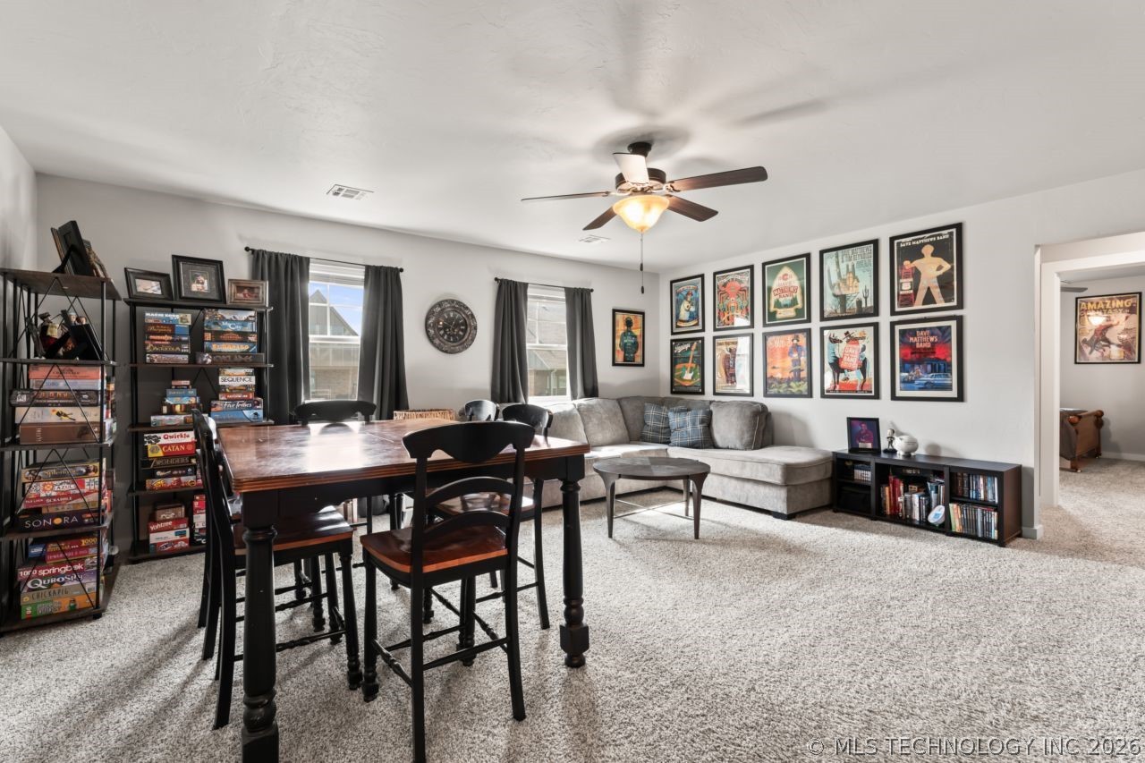 8705 S Quanah Avenue W Tulsa OK 74132