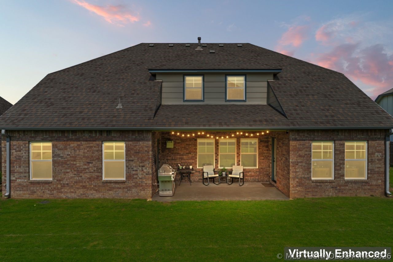 8705 S Quanah Avenue W Tulsa OK 74132